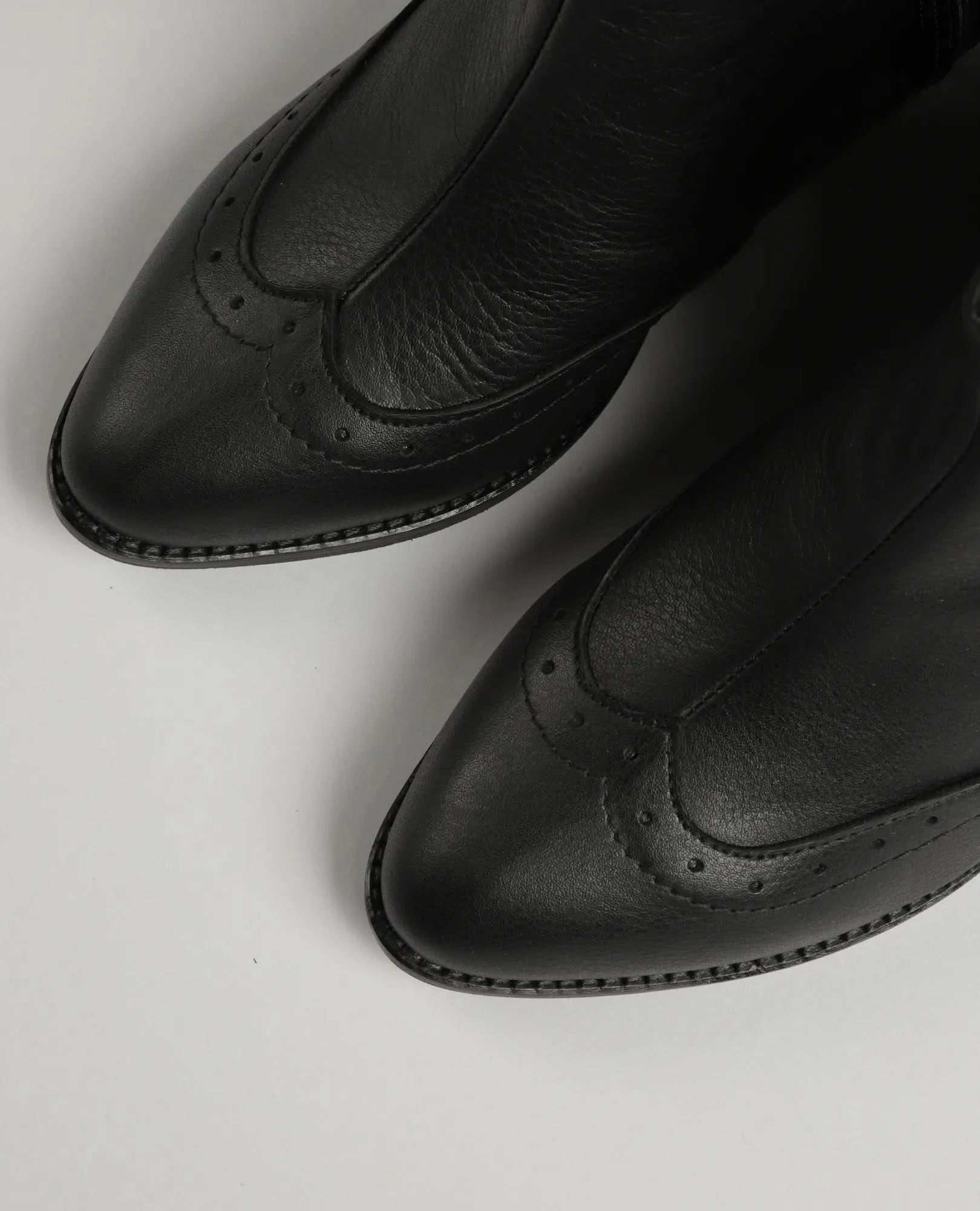 מגפוני עקב - קארין - B Unique - מגפונים