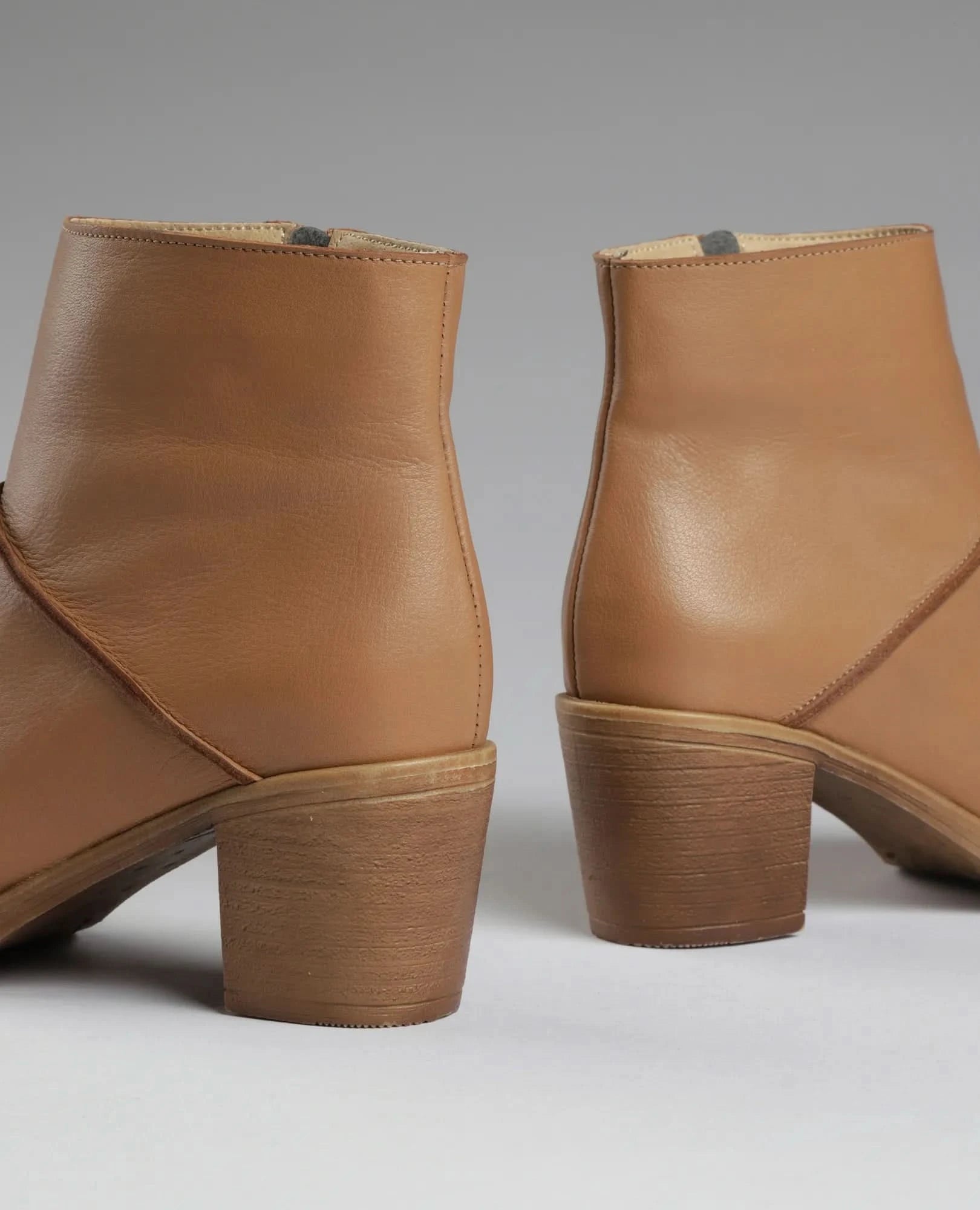 מגפונים עם תיפורים- אדווה - B Unique - מגפונים