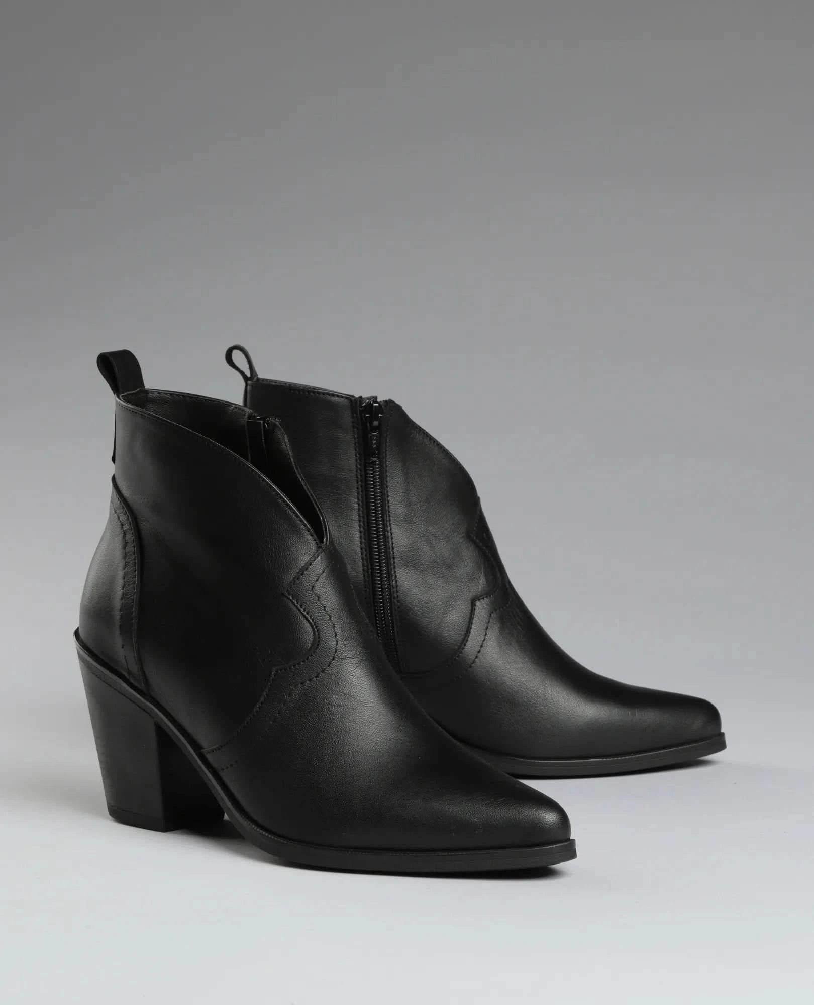 מגפוני בוקרים - עומרי - B Unique - מגפונים