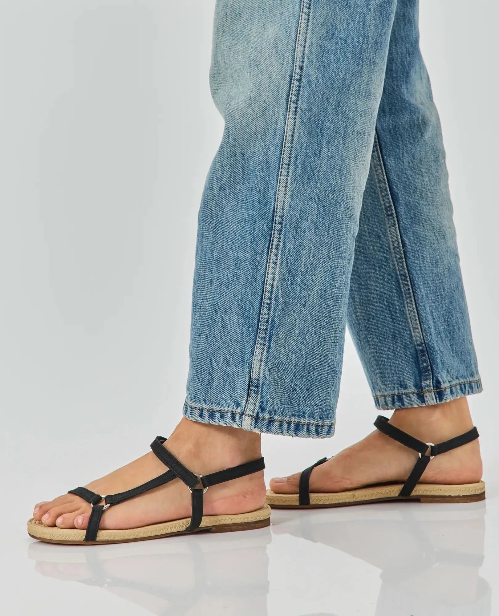 סנדלים שטוחים - ז'קלין - B Unique - סנדלים