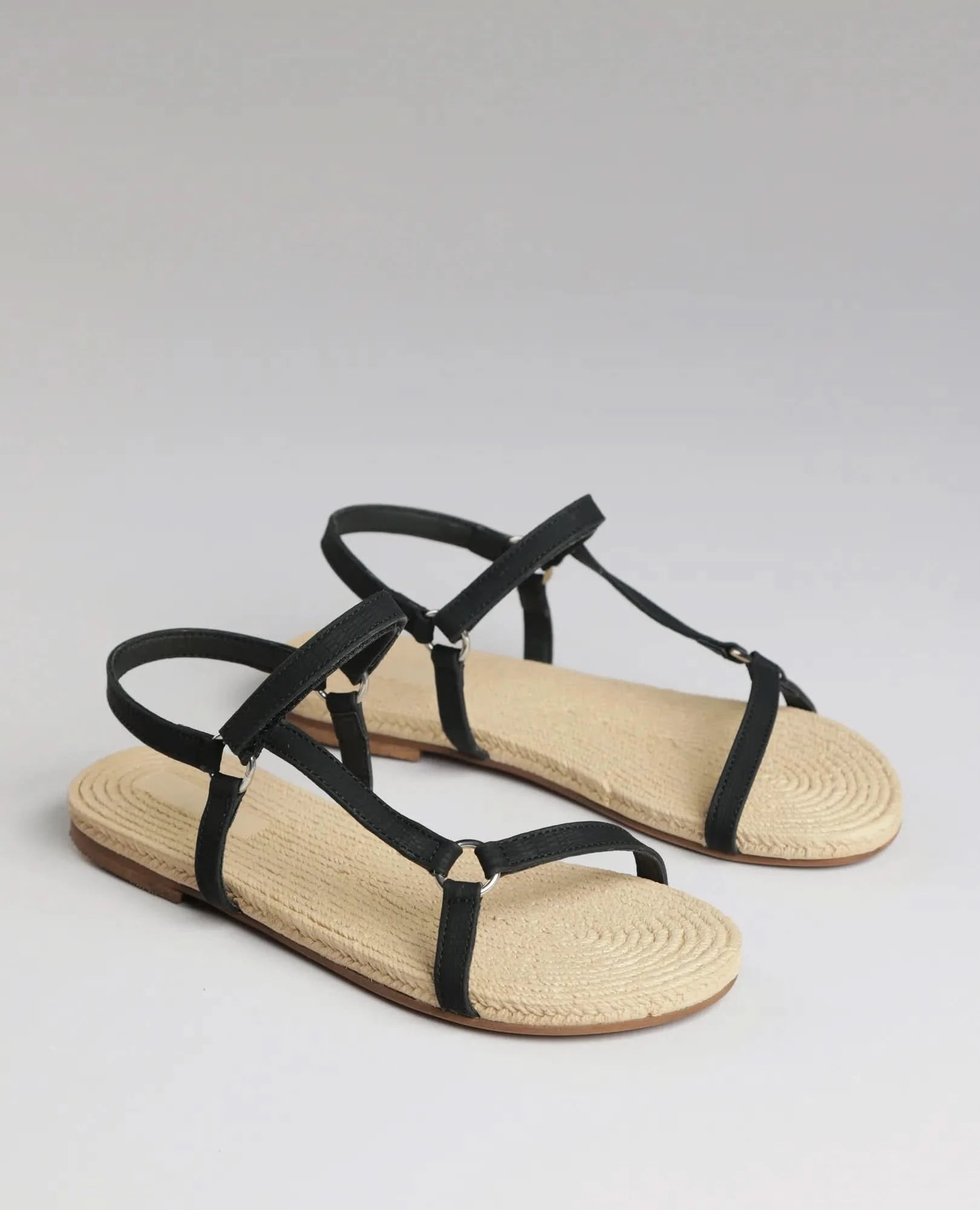 סנדלים שטוחים - ז'קלין - B Unique