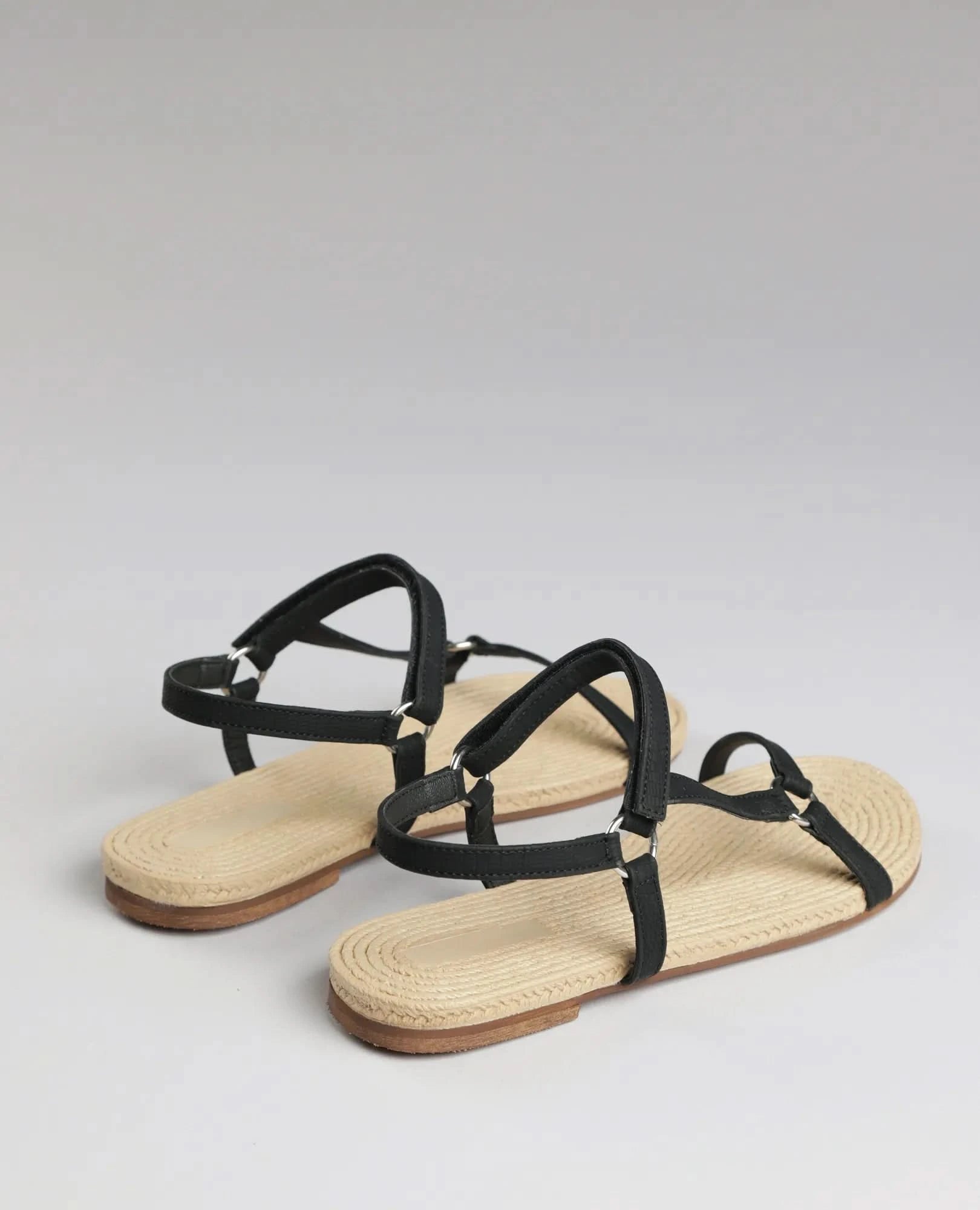 סנדלים שטוחים - ז'קלין - B Unique