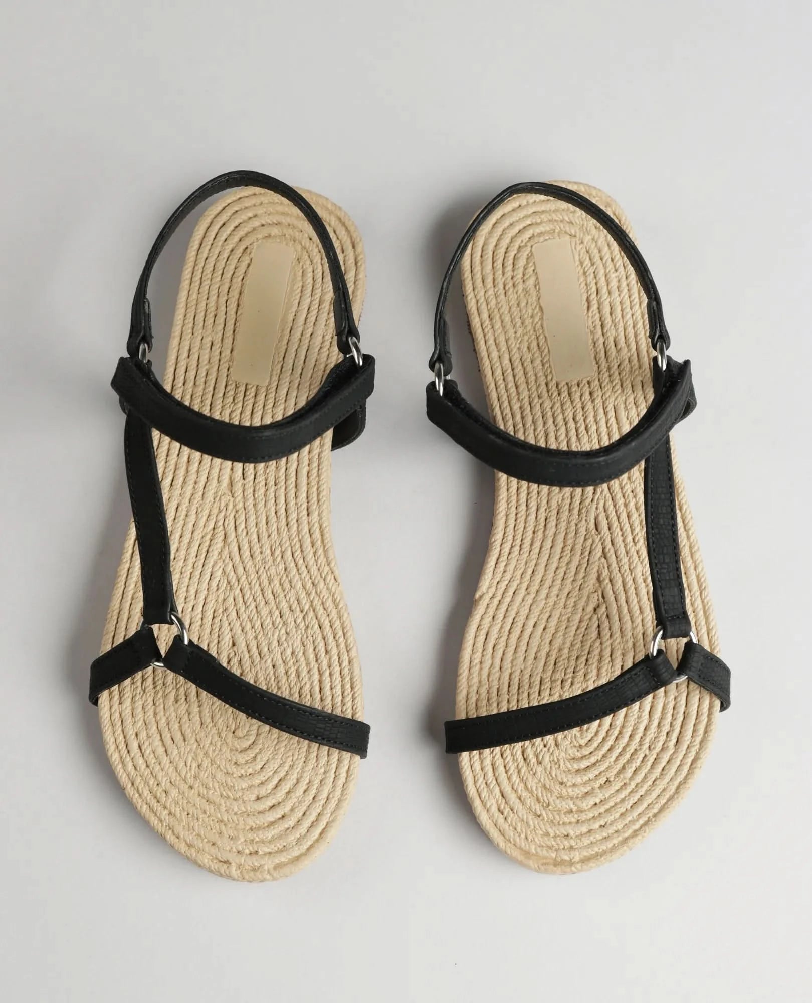 סנדלים שטוחים - ז'קלין - B Unique