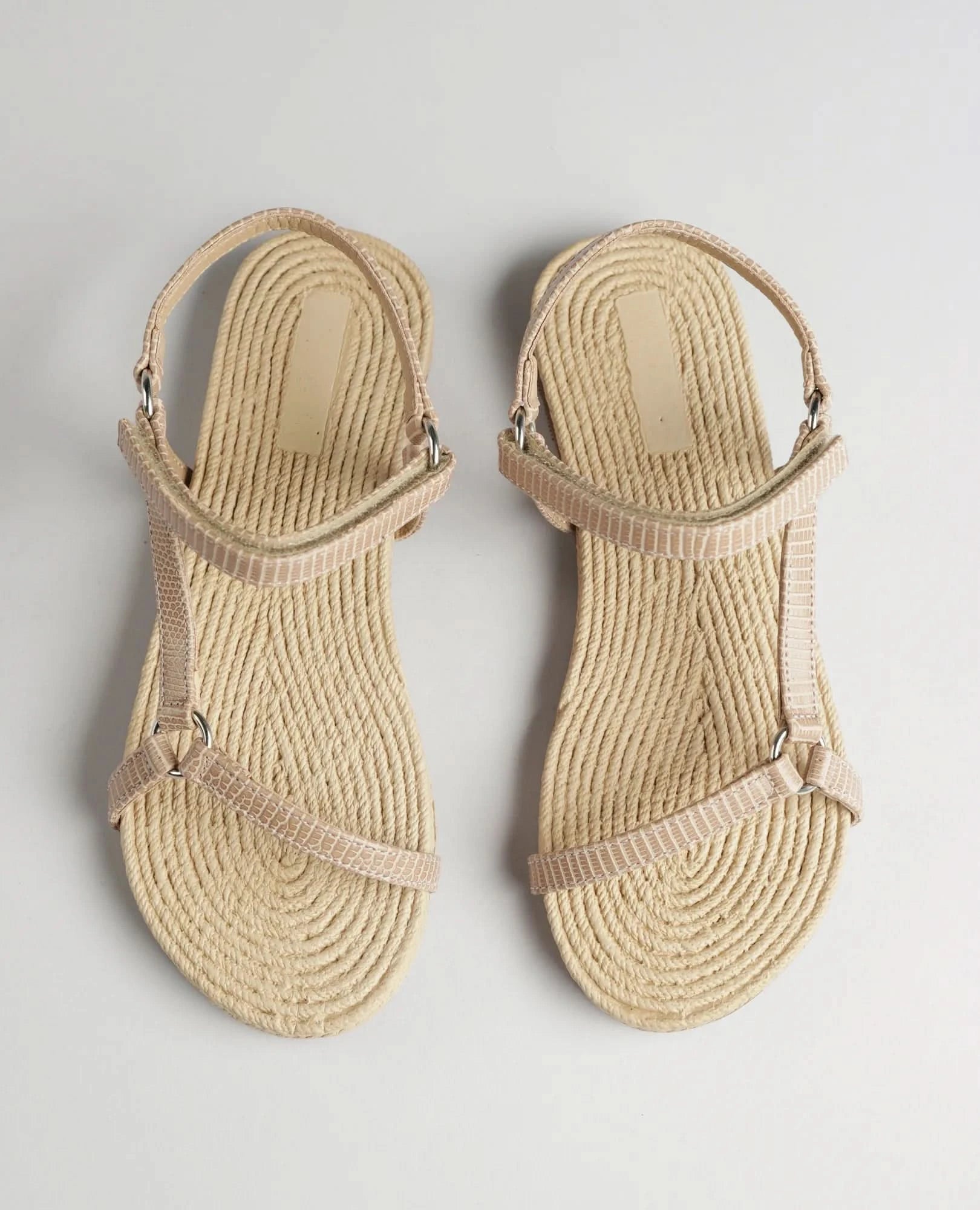 סנדלים שטוחים - ז'קלין - B Unique