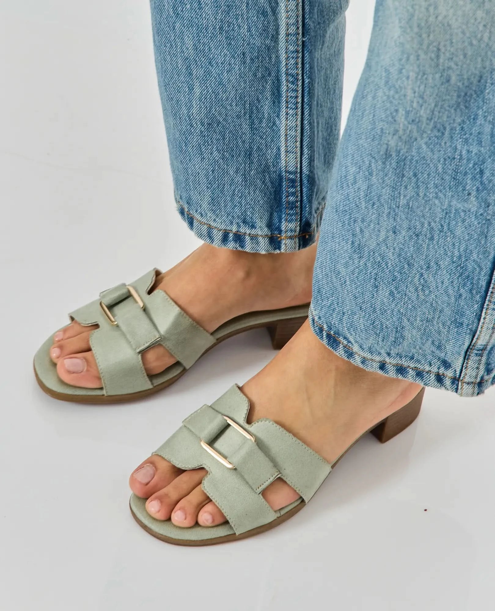 כפכפי רצועות - הרמיוני - B Unique - כפכפים