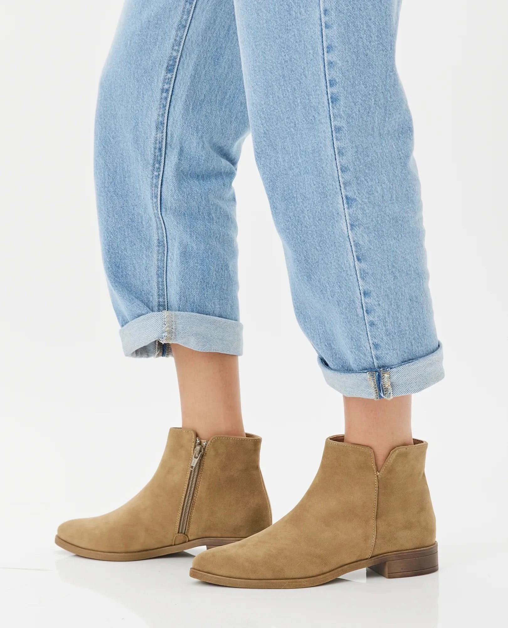 מגפונים שטוחים- ברנדה - B Unique