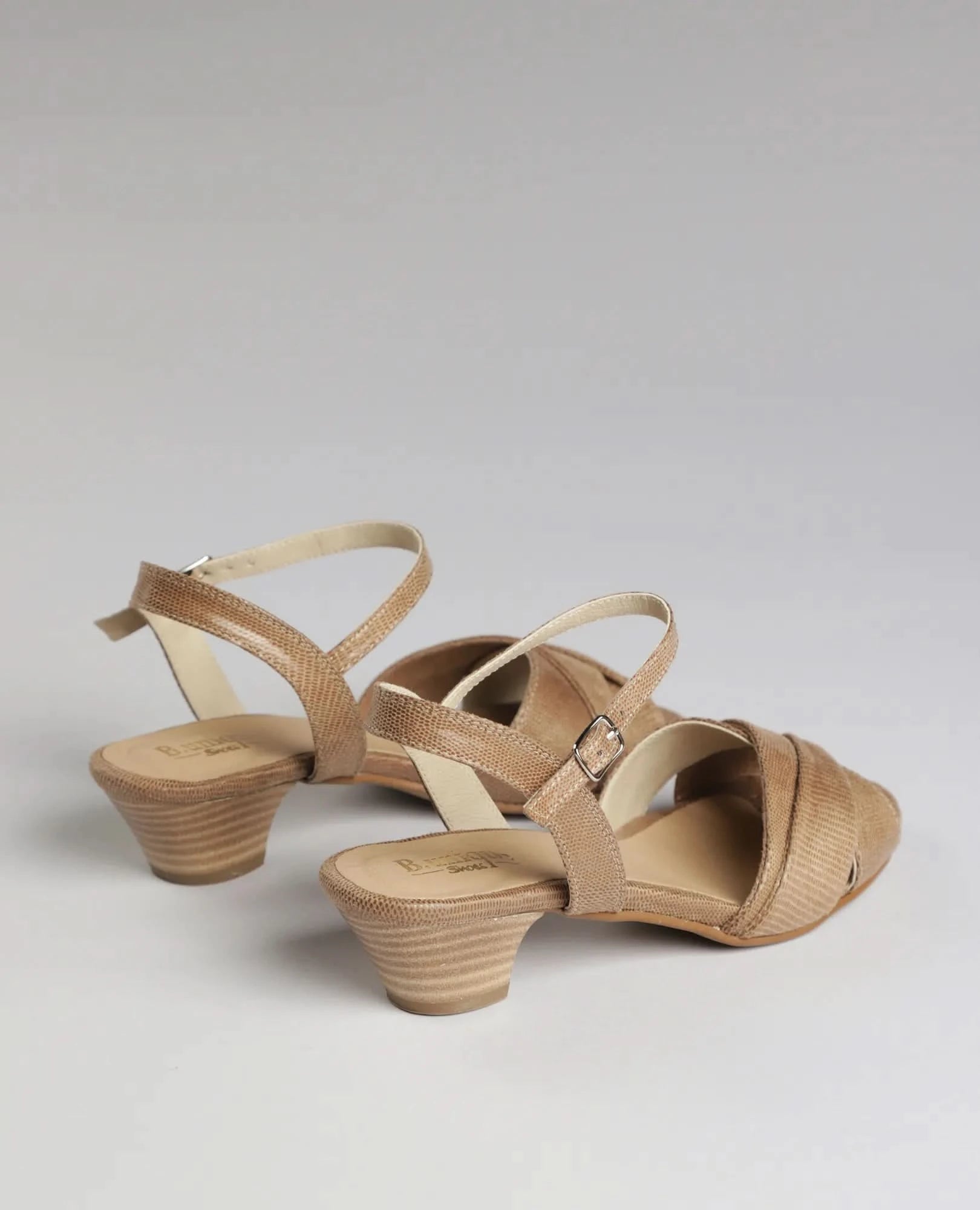 סנדלי עקב - ברידג'ט - B Unique