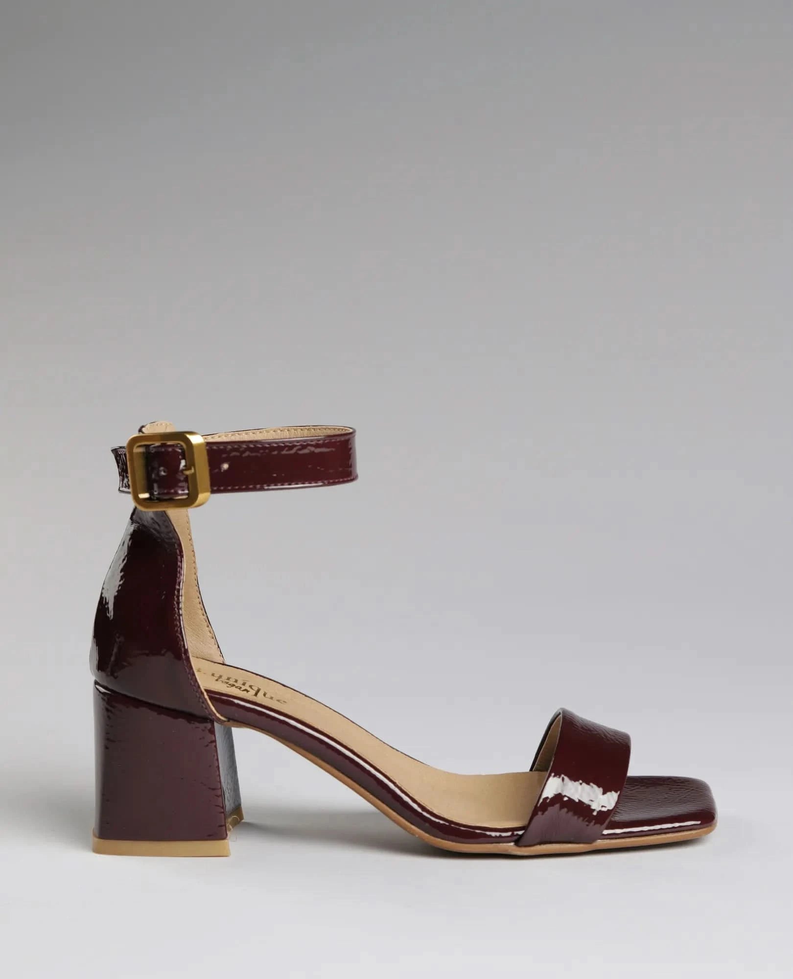 סנדלי עקב - פטרישה - B Unique