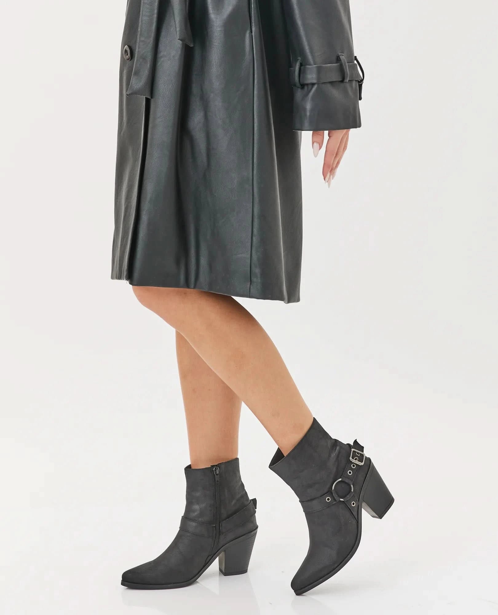 מגפוני עקב- איבון - B Unique