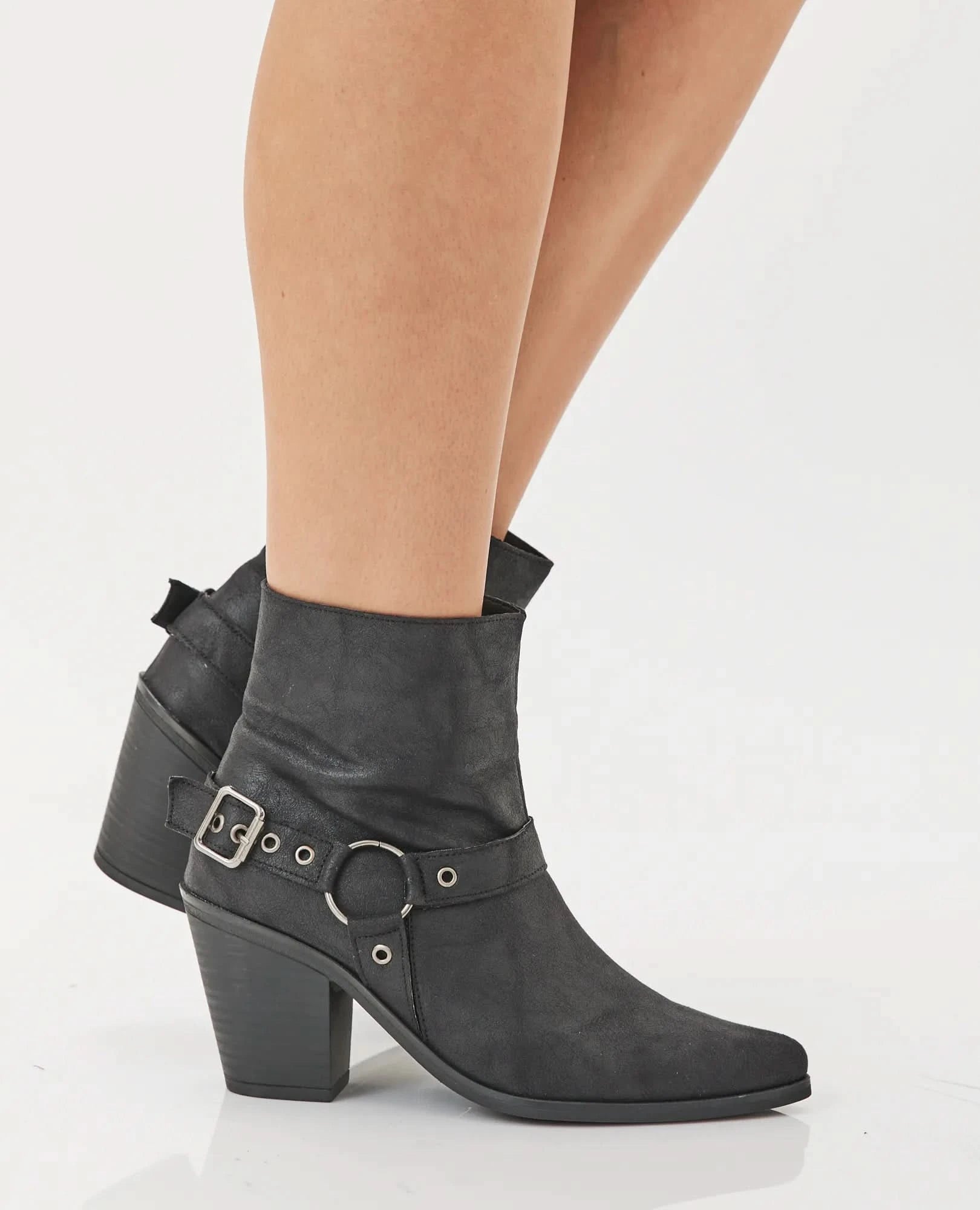 מגפוני עקב- איבון - B Unique