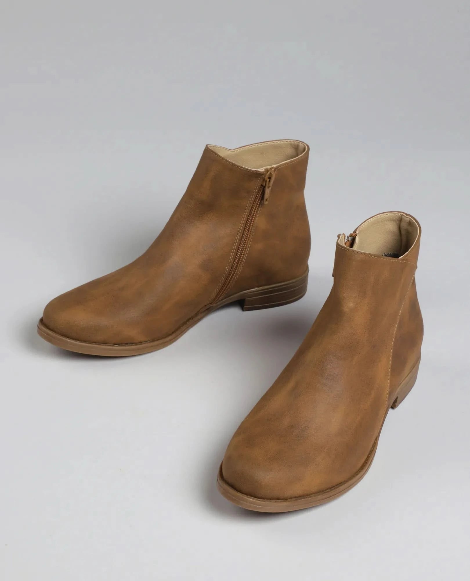 מגפונים שטוחים- נויה - B Unique - מגפונים