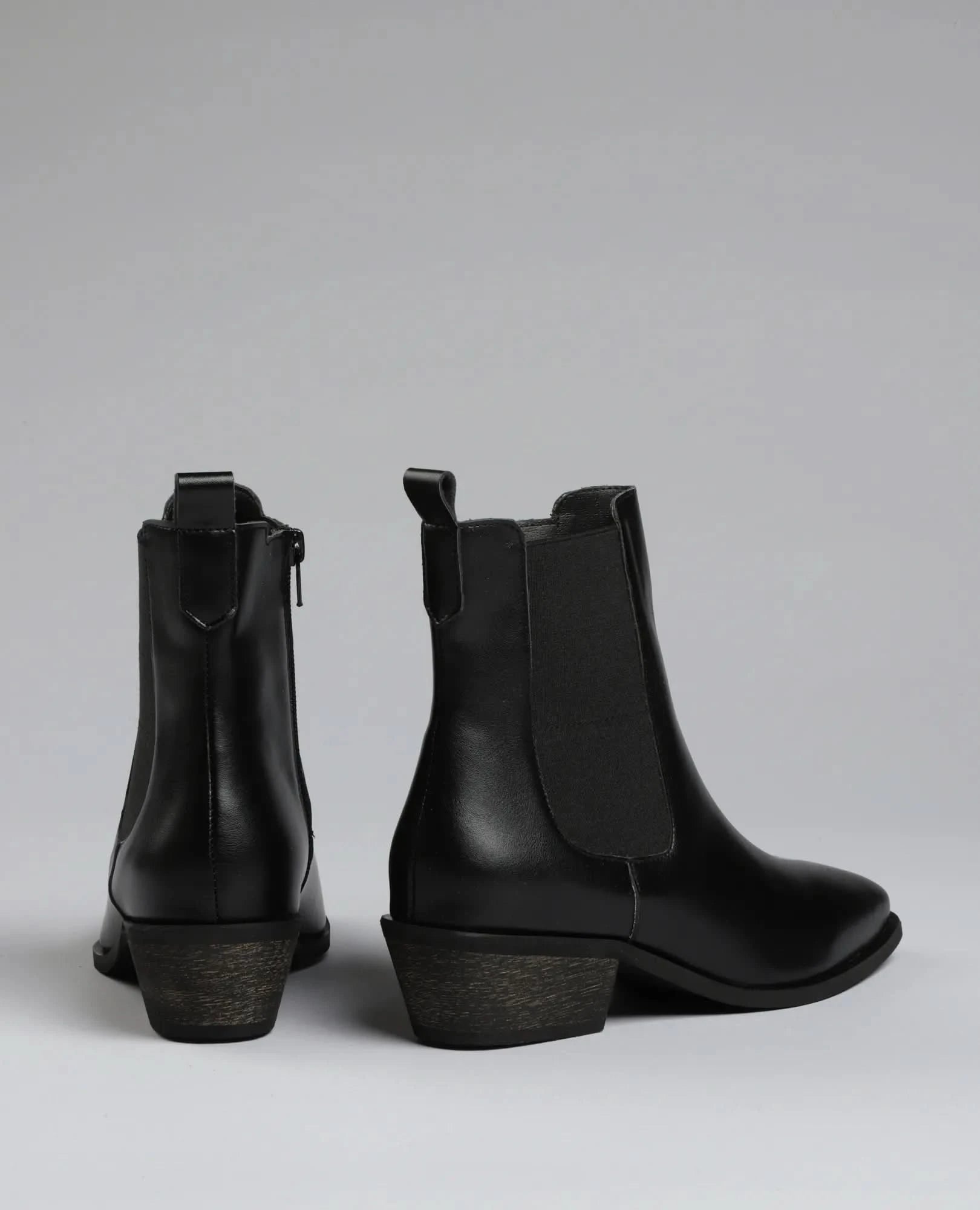 מגפוסי צ'לסי- לונה - B Unique - מגפונים