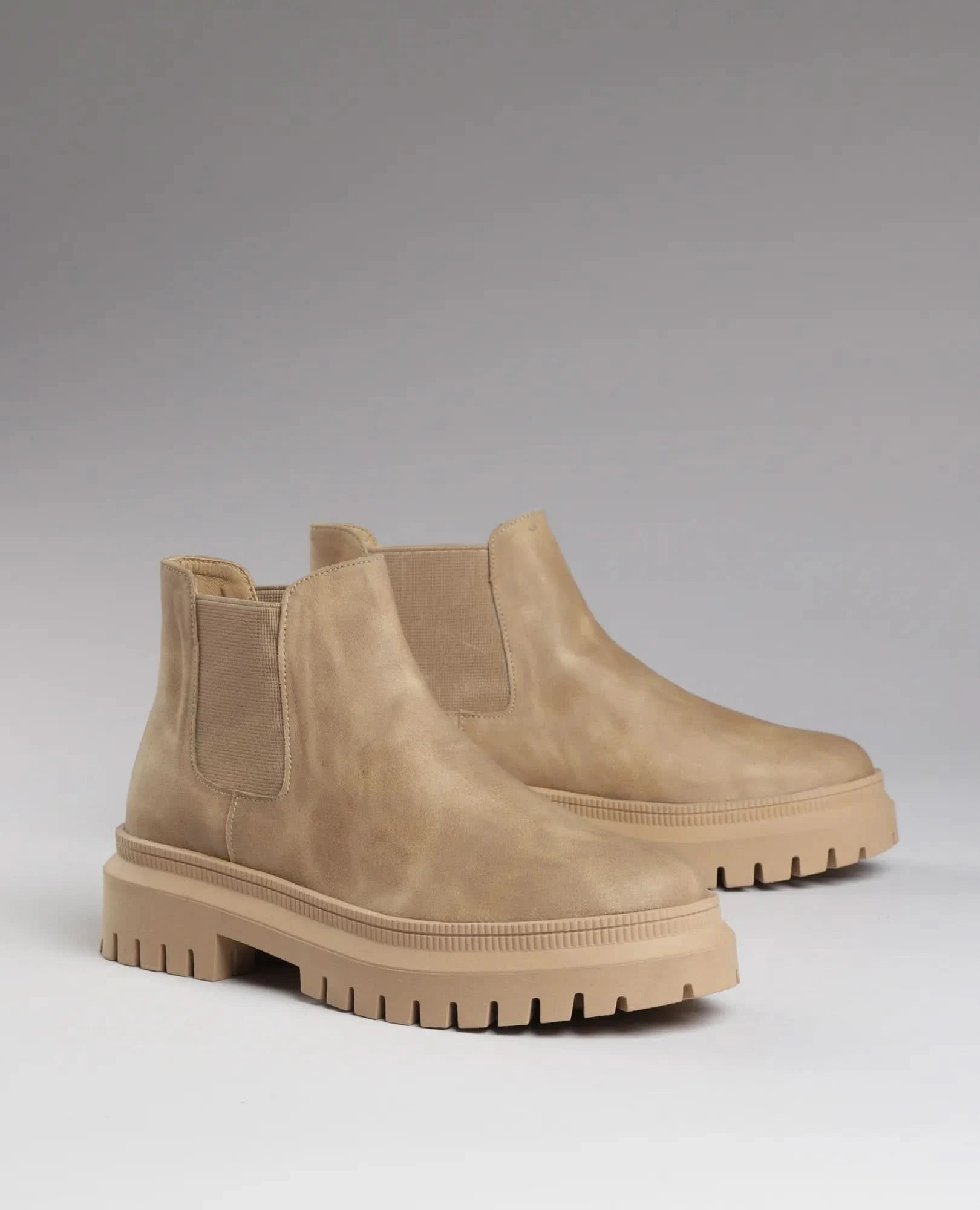 מגפוני טרקטור- אתי - B Unique - מגפונים