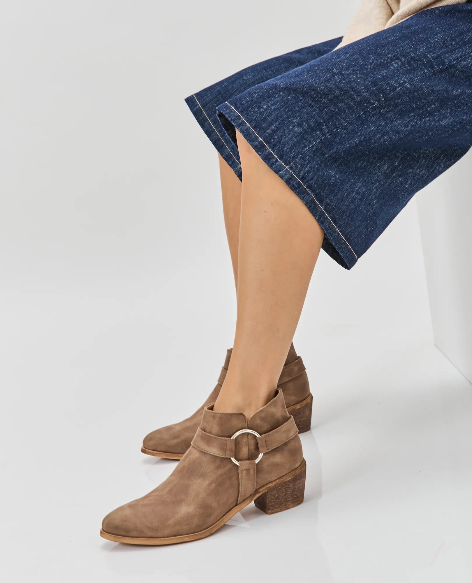 מגפוני עקב - כרמל - B Unique - מגפונים