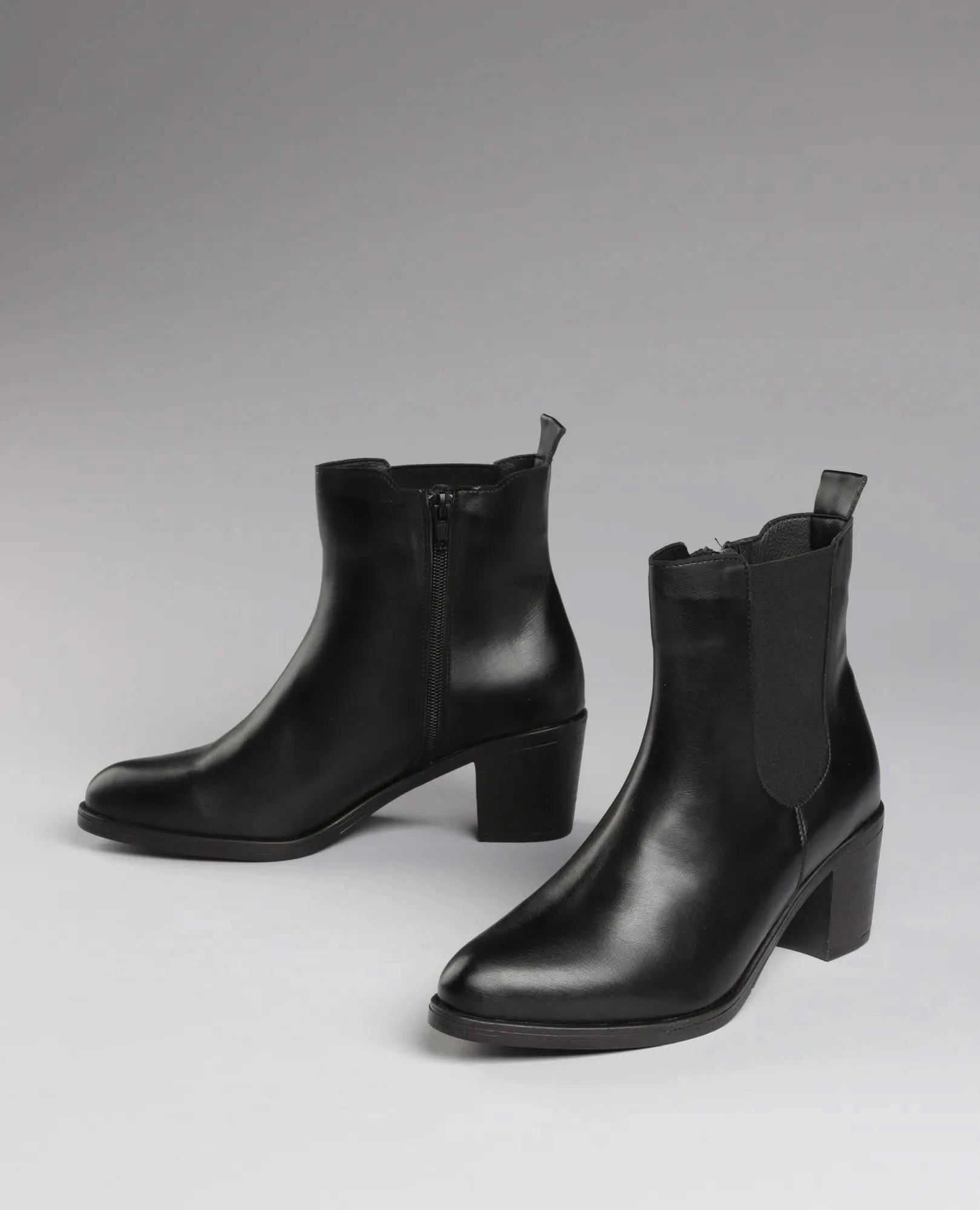 מגפוני צ'לסי - רקפת - B Unique - מגפונים