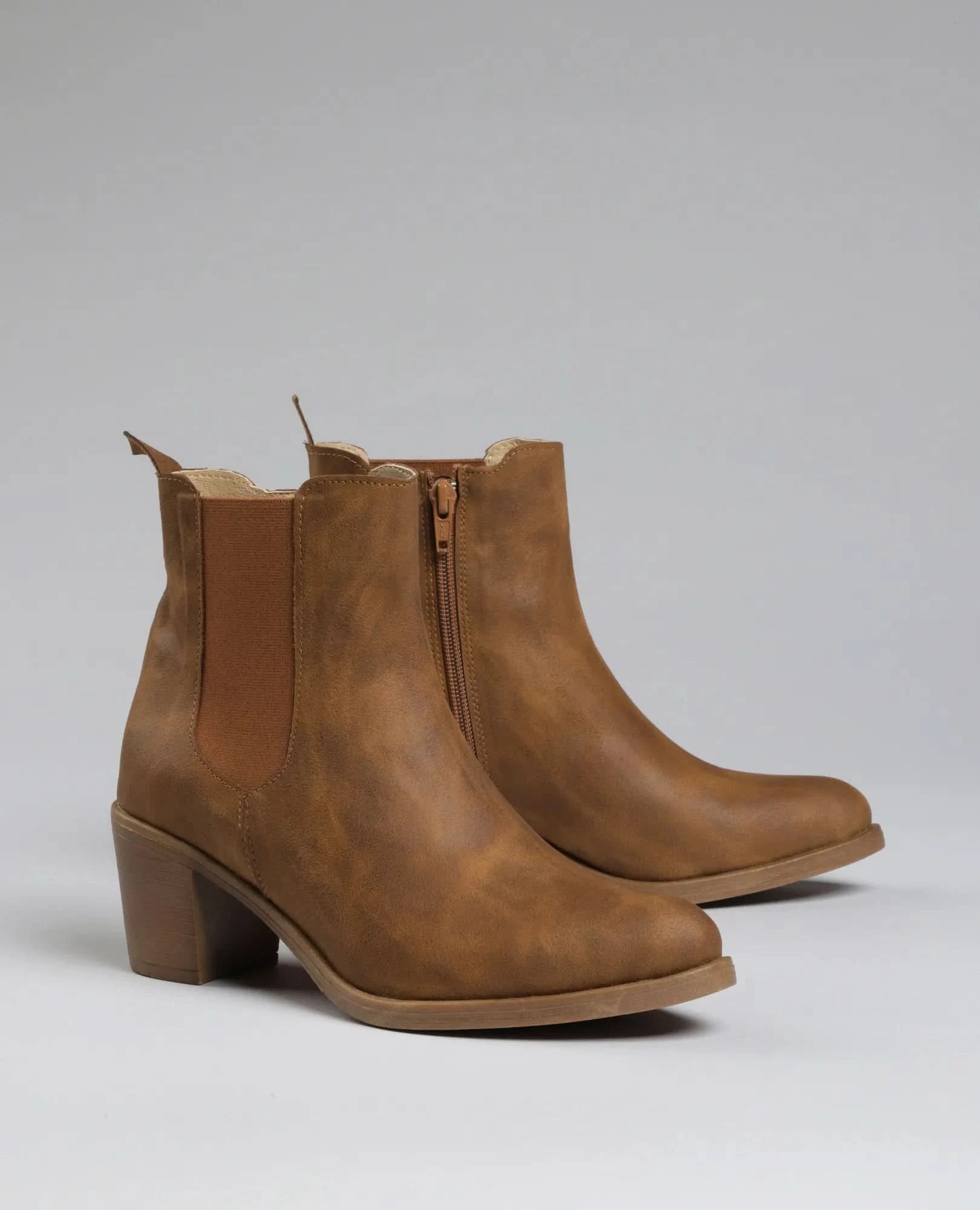 מגפוני צ'לסי - רקפת - B Unique - מגפונים