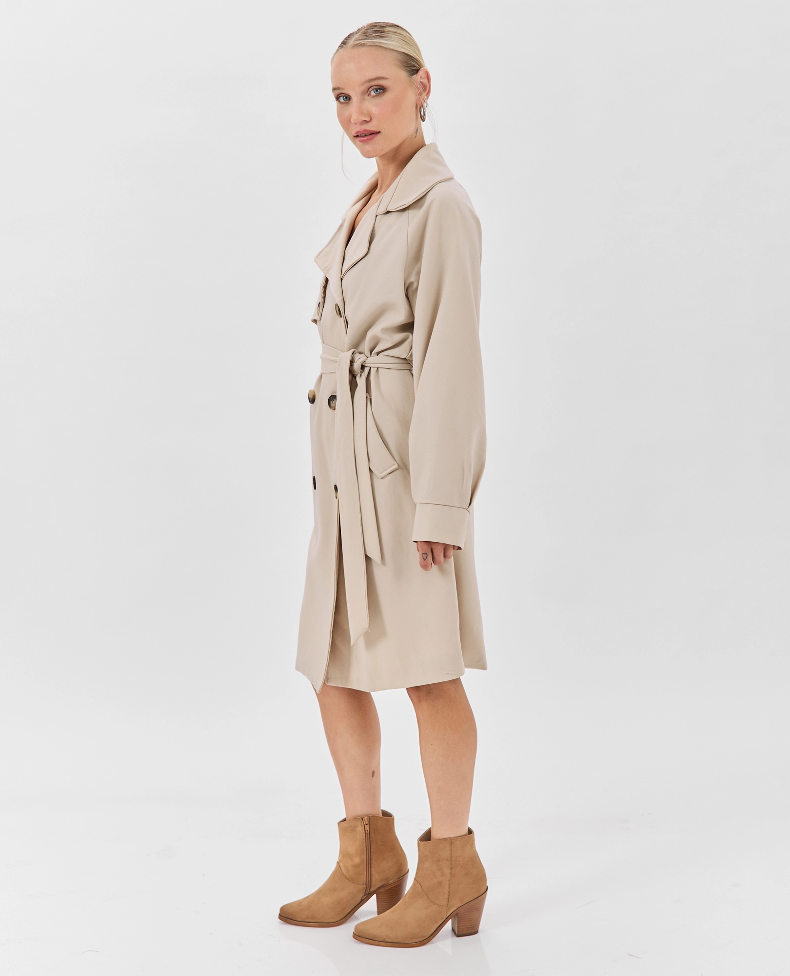 מגפוני בוקרים- תאיר