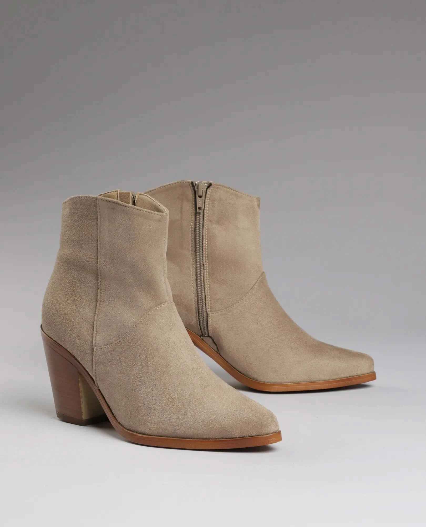 מגפוני בוקרים- תאיר - B Unique - מגפונים