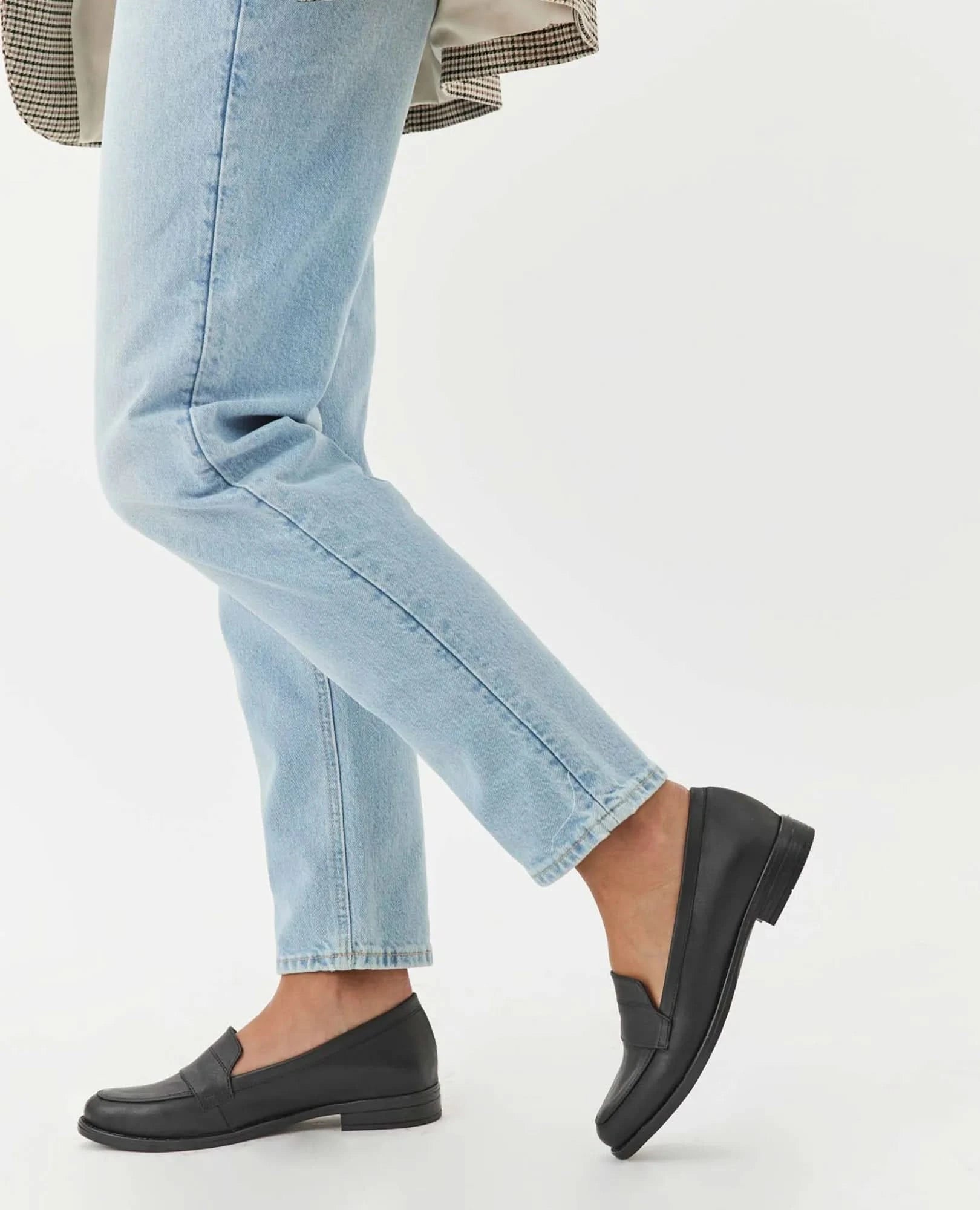 נעלי מוקסין טבעוניות- שילה - B Unique