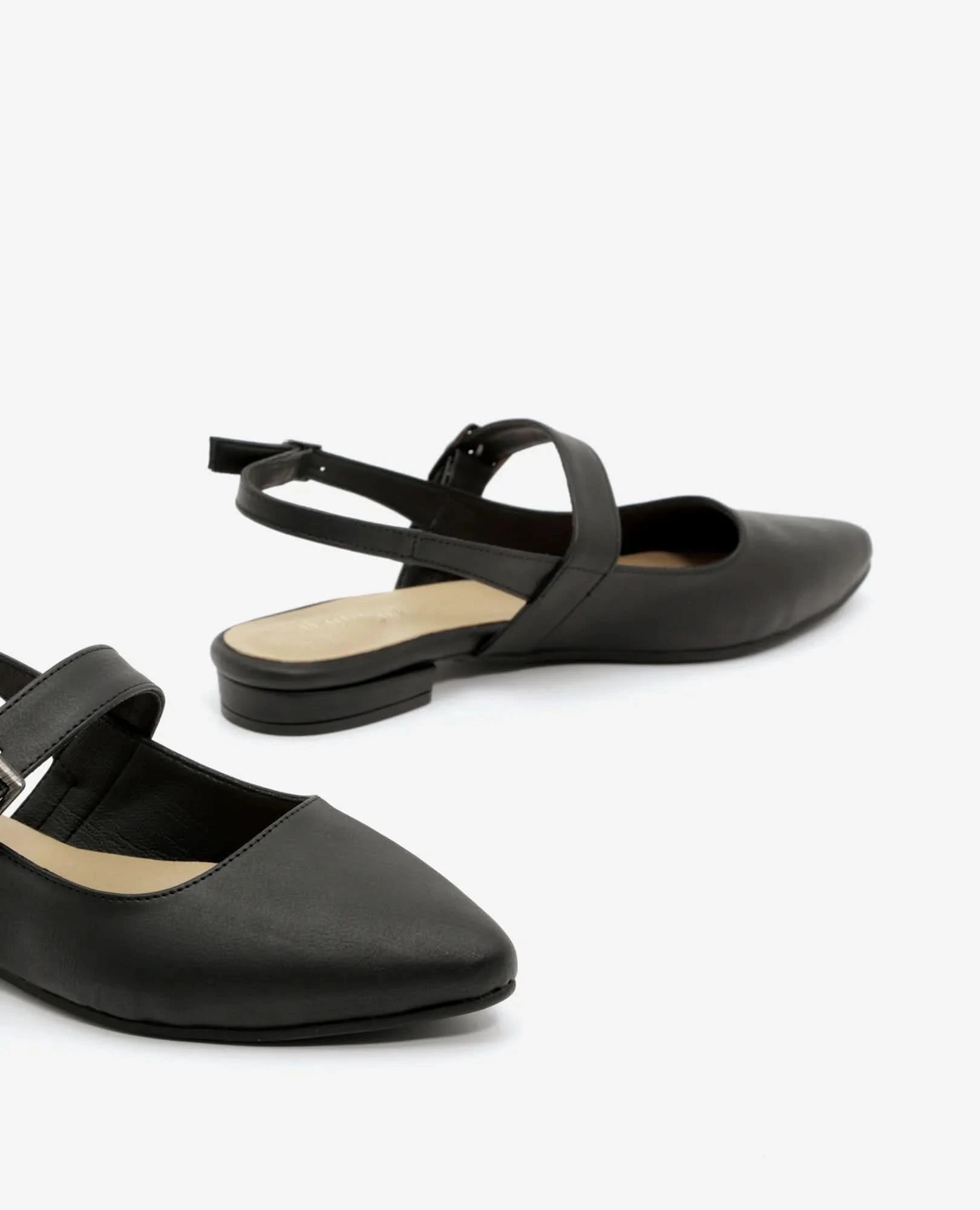 נעלי סירה- חן