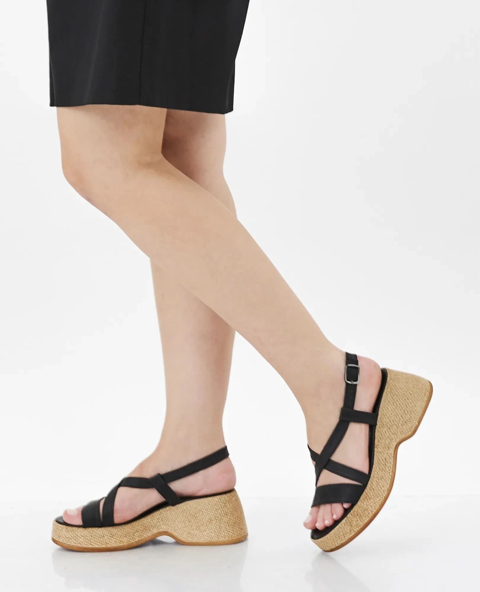 סנדלי פלטפורמה- פיבי