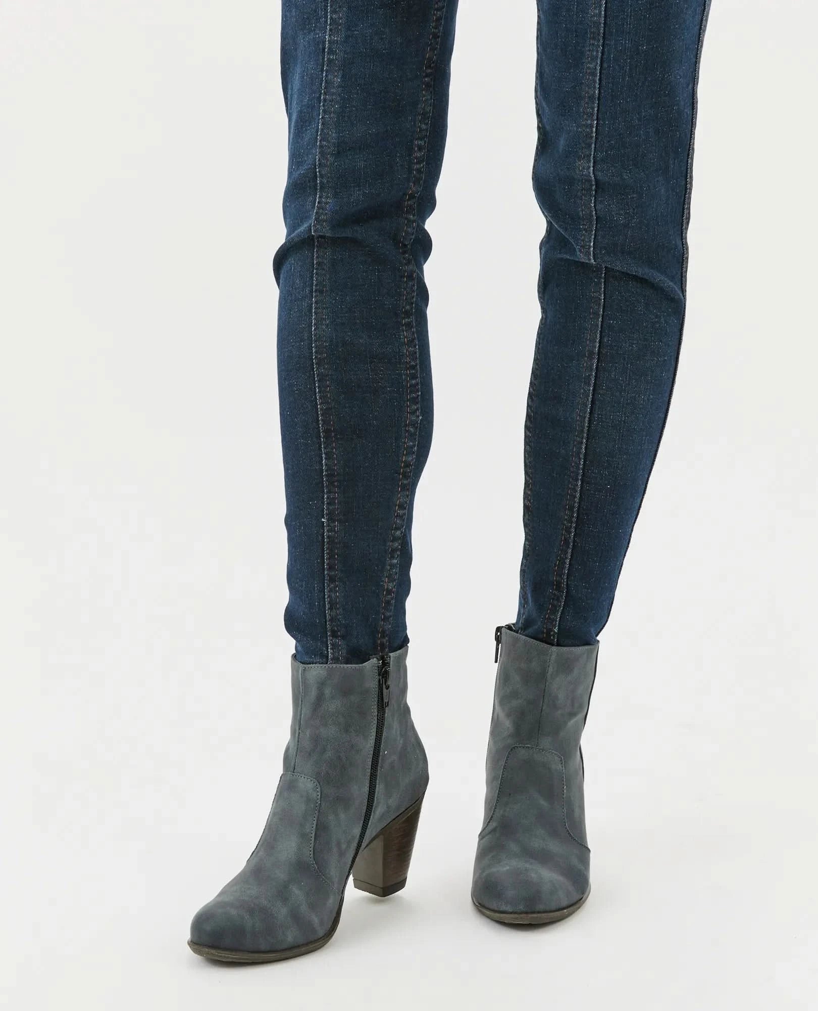 מגפוני עקב טבעוניים - ניל - B Unique