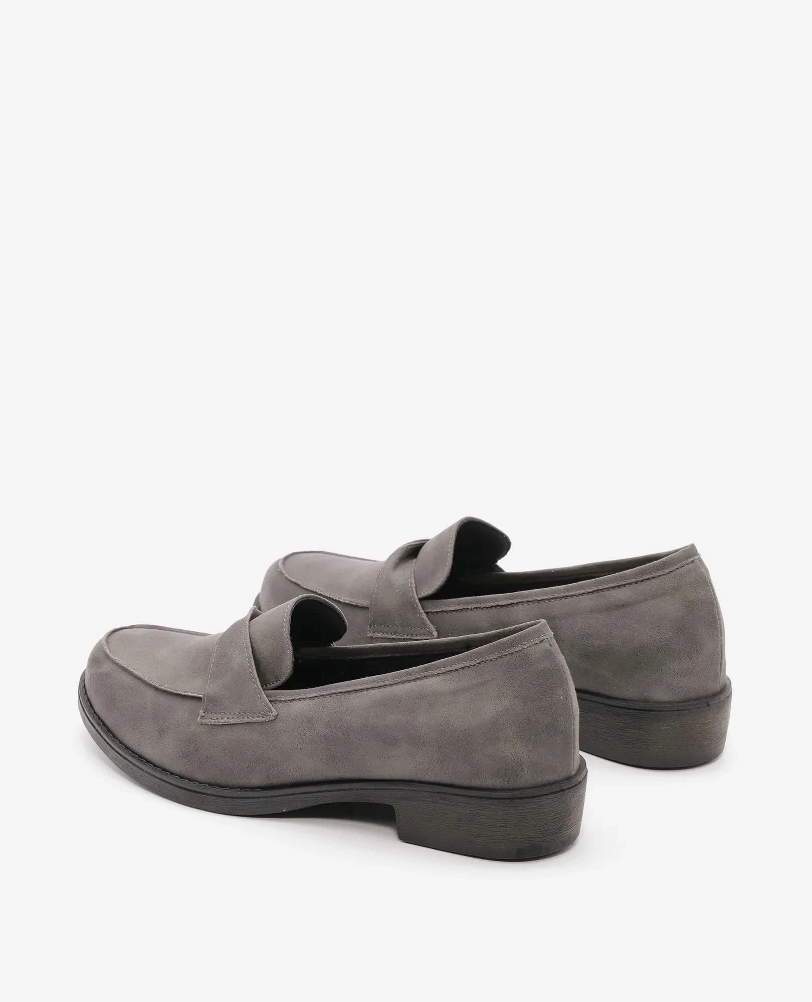 מיכל-נעלי לאופר עם רצועה