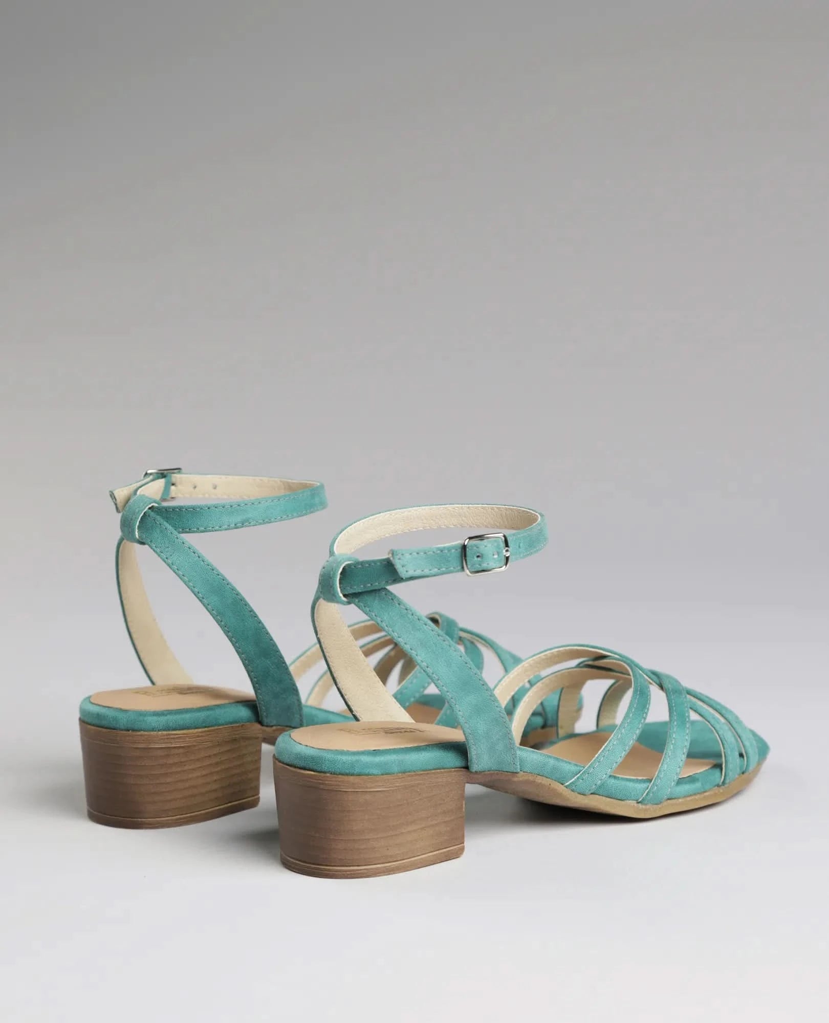 סנדלי רצועות - ג'רלדין - B Unique