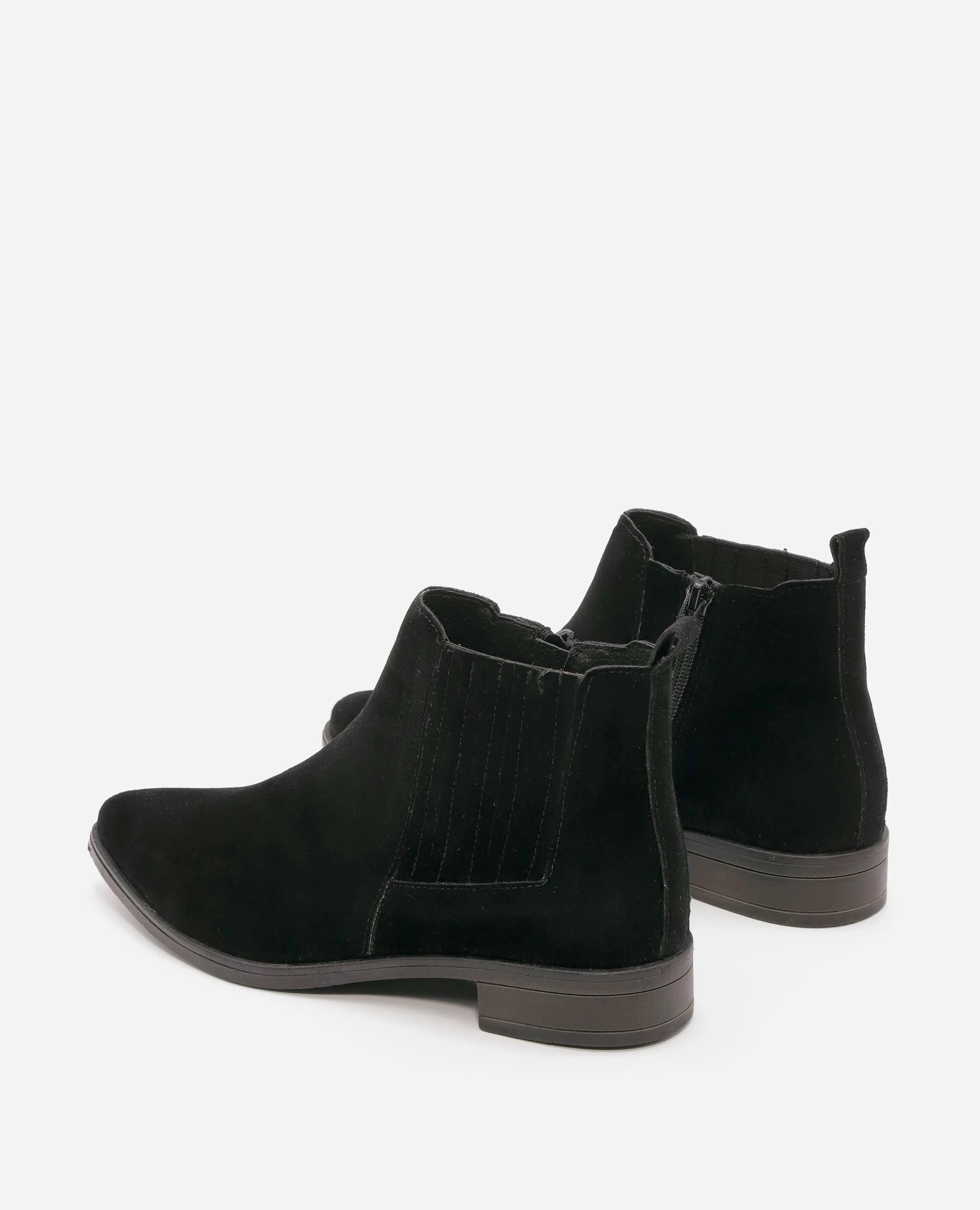 מגפונים דמוי זמש - אליסיה - B Unique