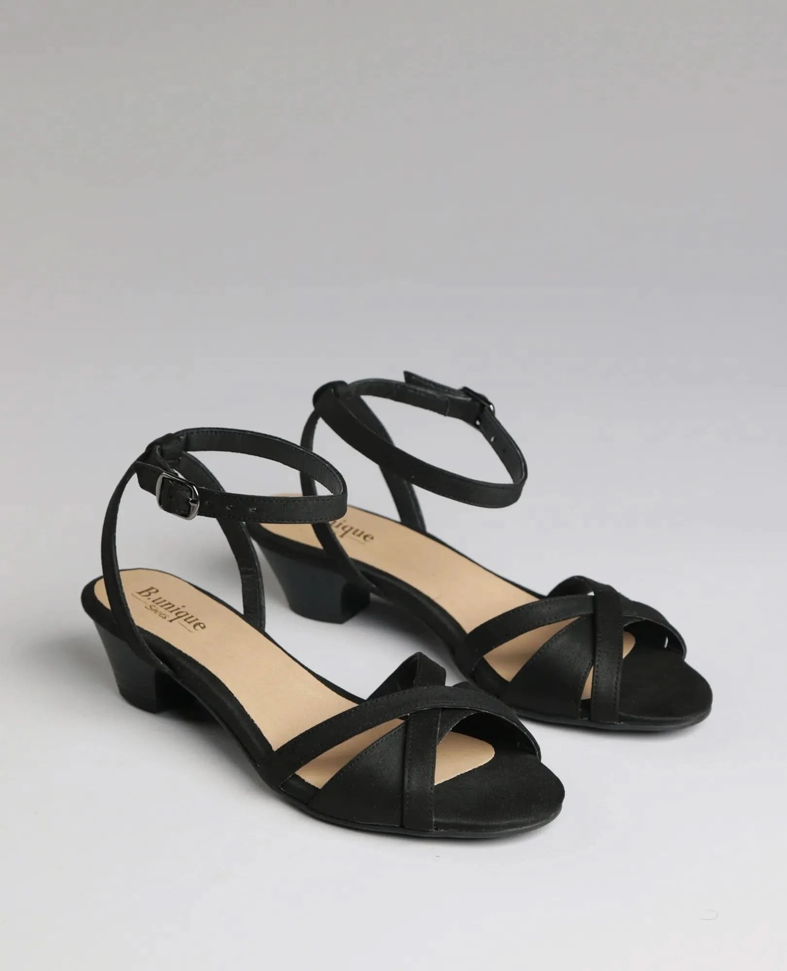 סנדלי רצועות - ג'ודי - B Unique