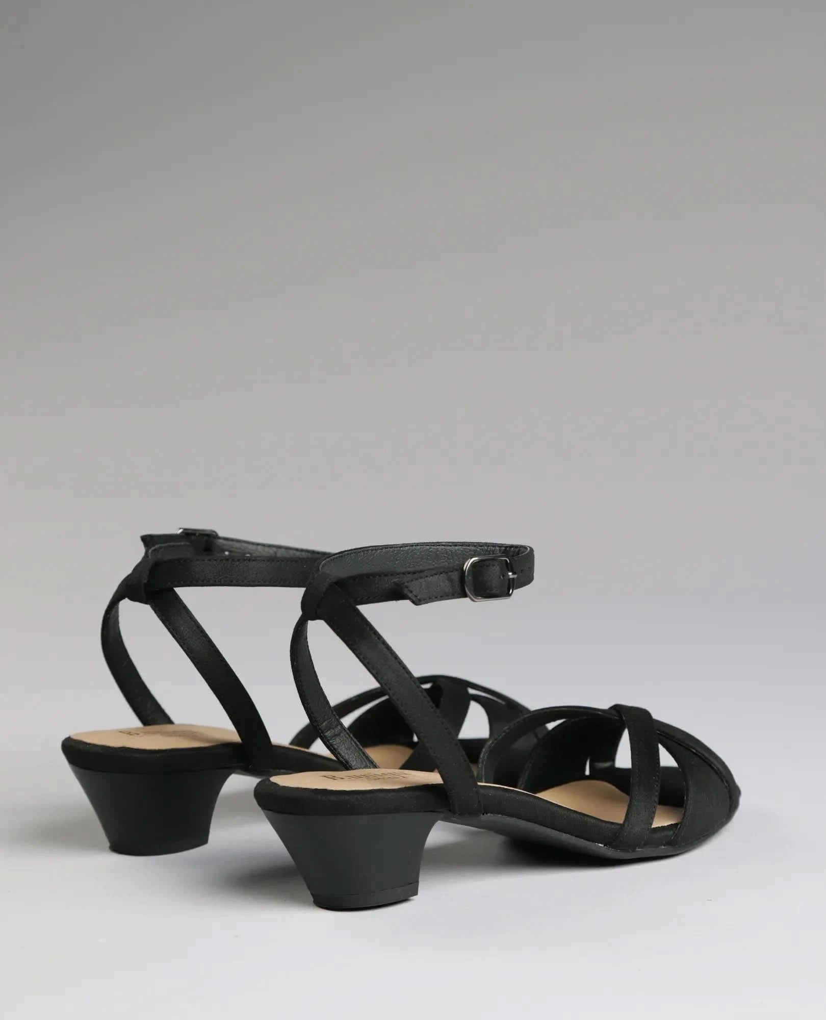 סנדלי רצועות - ג'ודי - B Unique