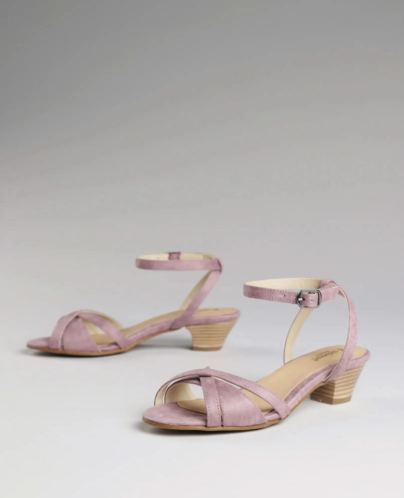 סנדלי רצועות - ג'ודי - B Unique