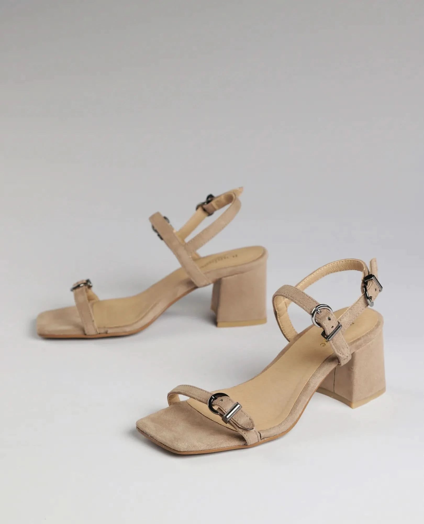 סנדל עקב- סנדרין - B Unique