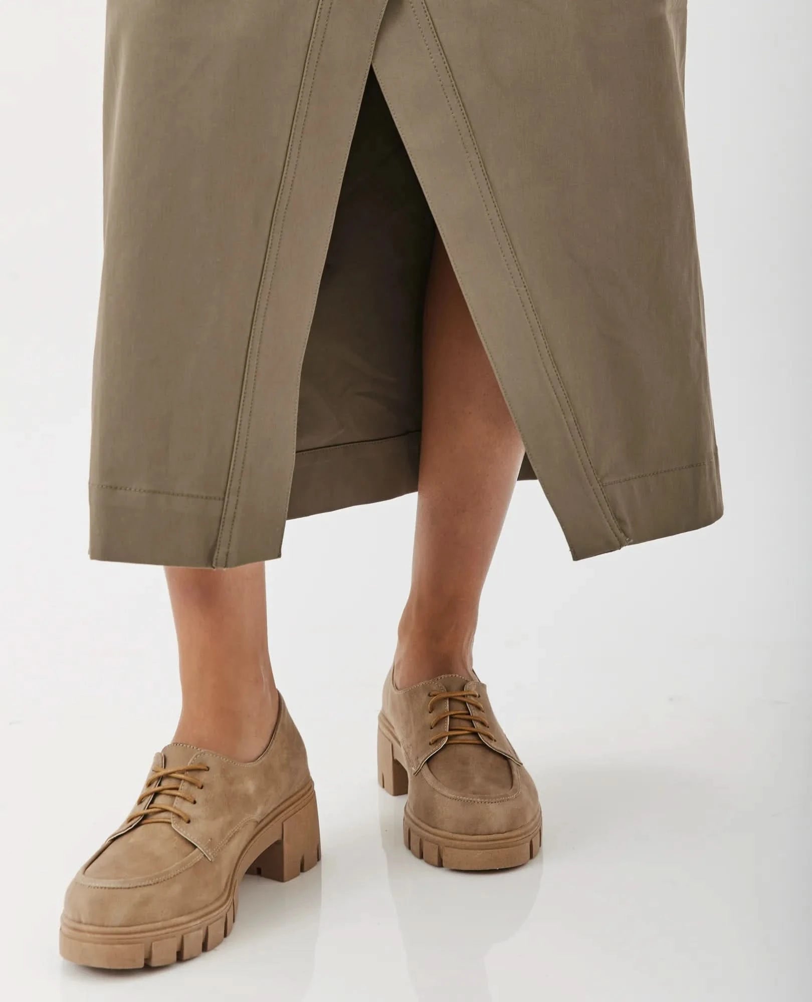 לירן-נעלי לאופר שרוכים