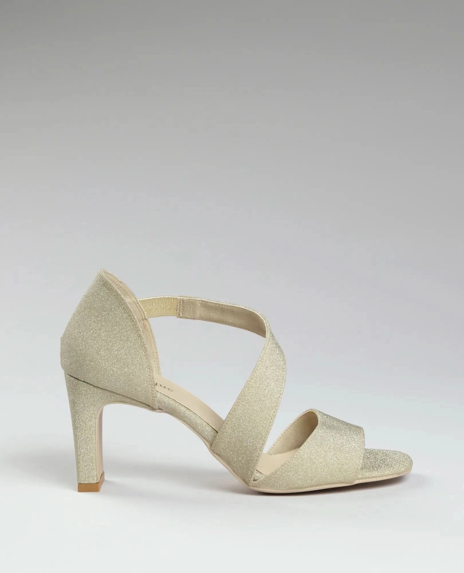 סנדלי עקב - איוונקה - B Unique - סנדלים