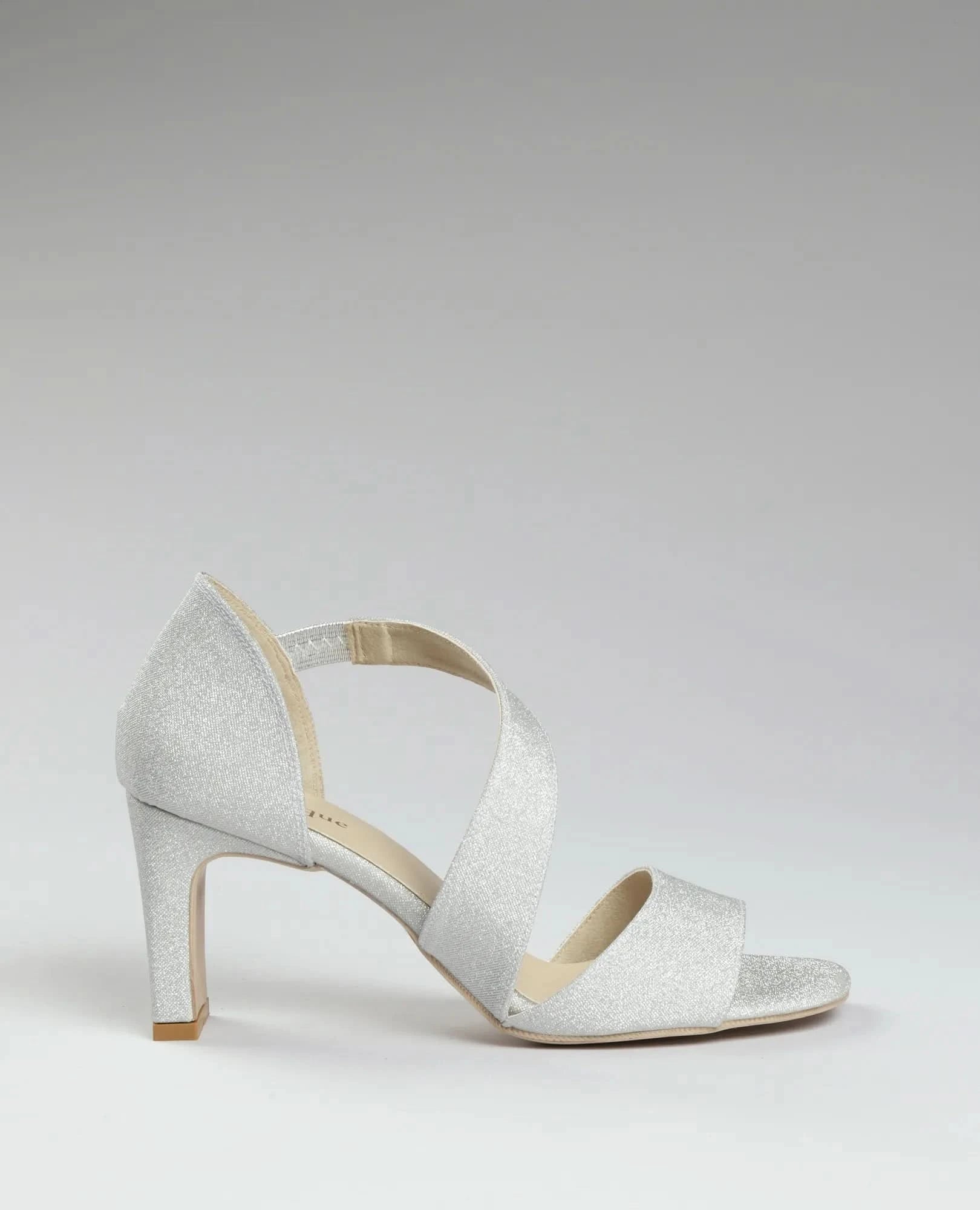 סנדלי עקב - איוונקה - B Unique - סנדלים