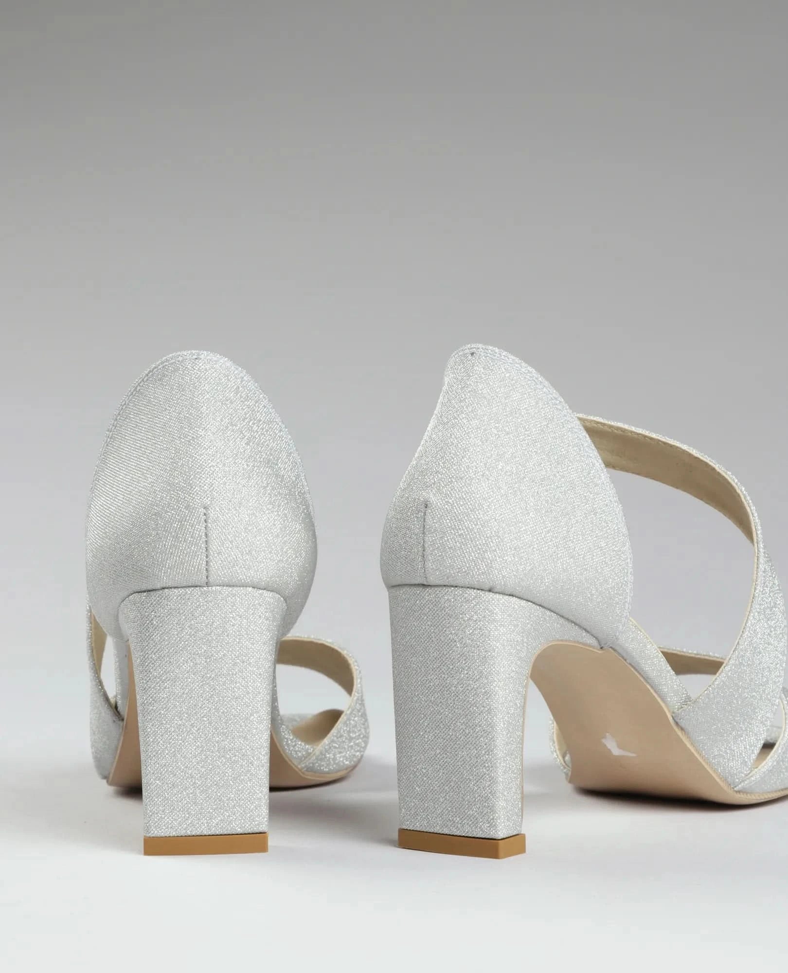 סנדלי עקב - איוונקה - B Unique - סנדלים