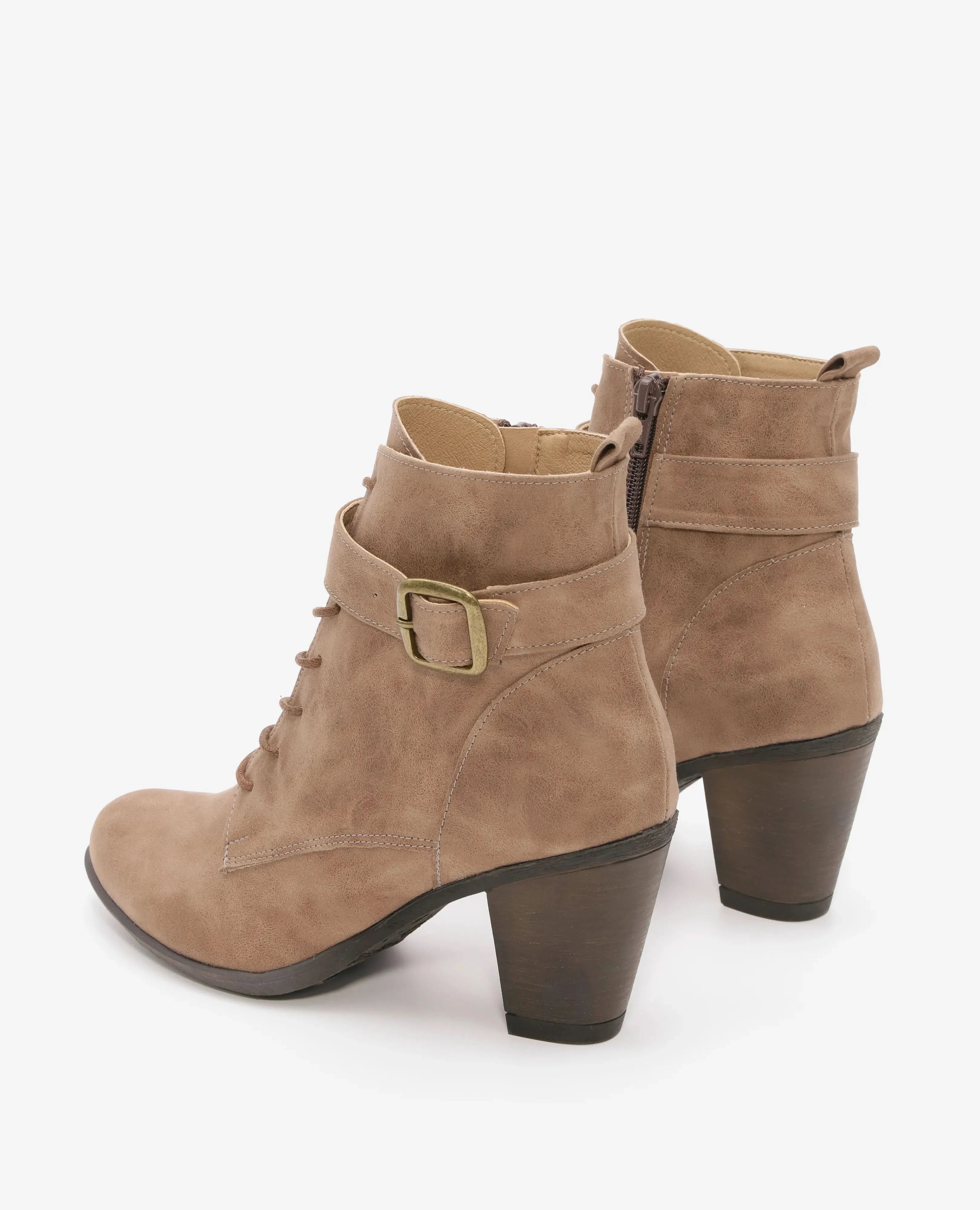 מגפוני עקב קלאסי- אשלי- בי יוניק