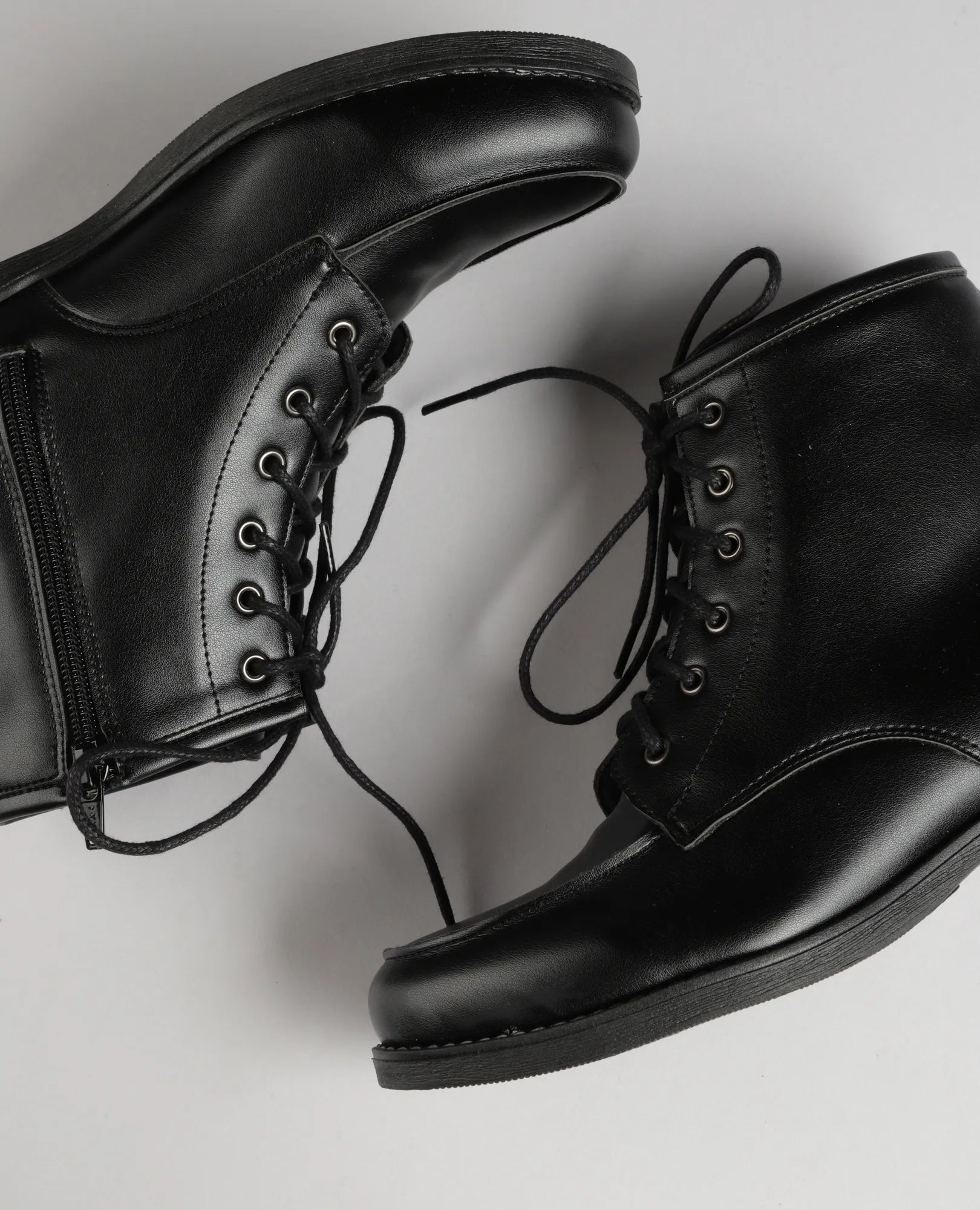 מגפוני שרוכים - ניב - B Unique - מגפונים