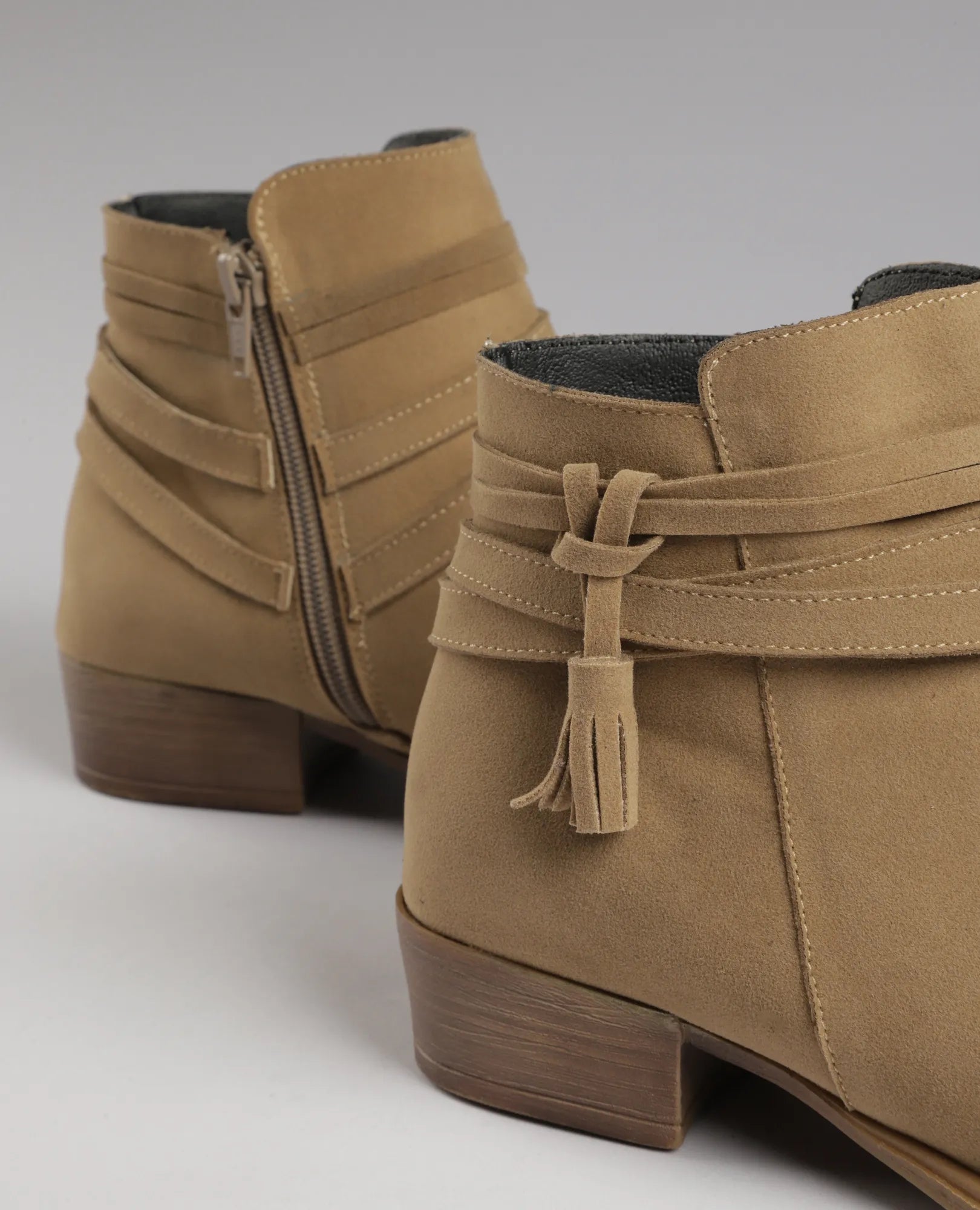 מגפוני פרנזים - סיון - B Unique - מגפונים