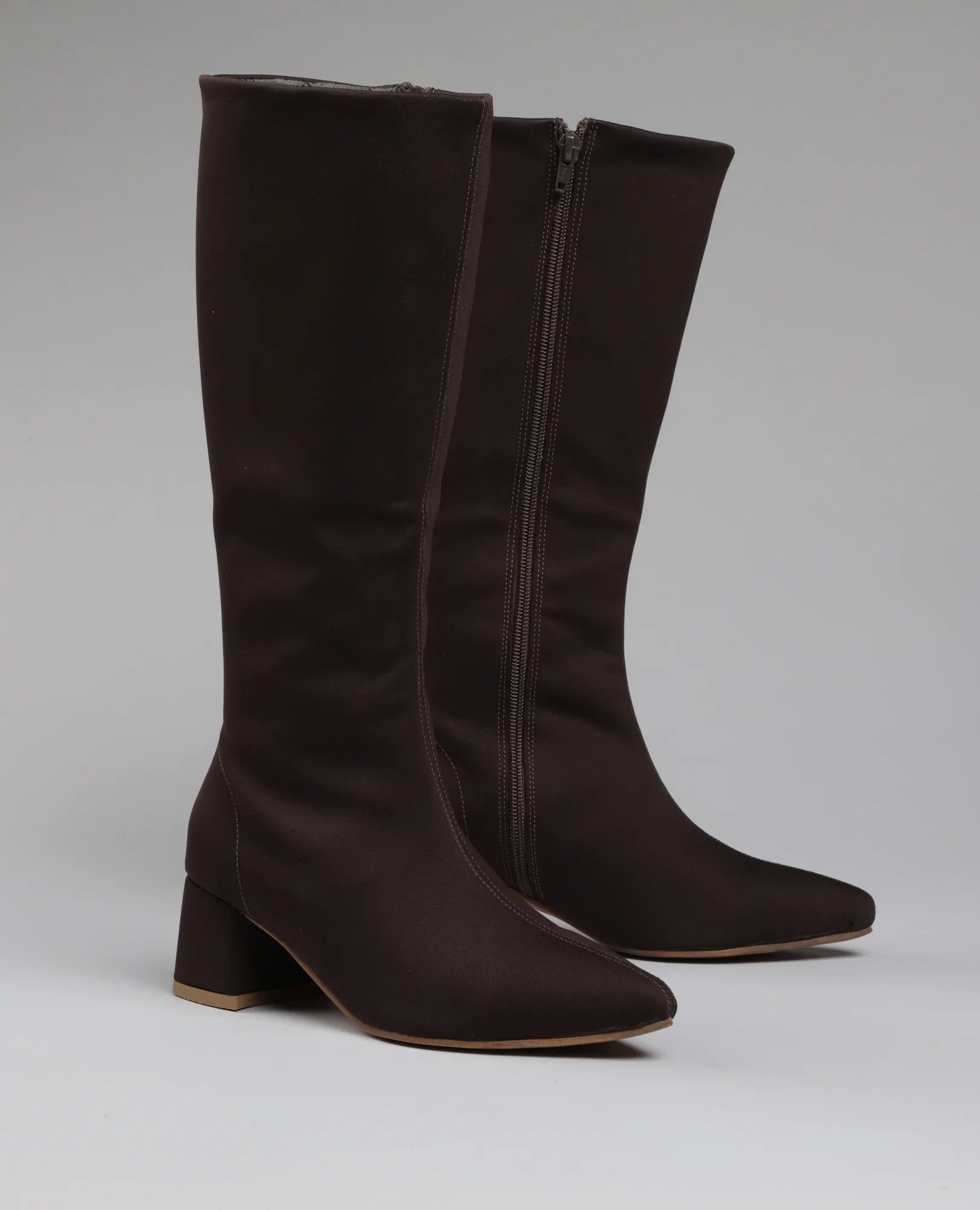 מגפי עקב - גלית - B Unique - מגפיים