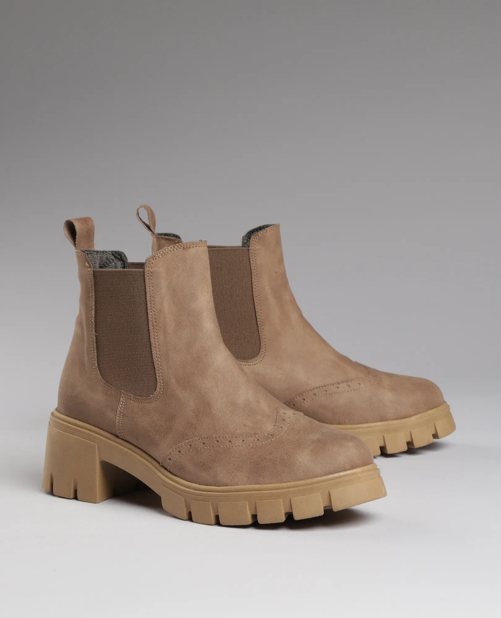 מגפוני צ'לסי - אביב - B Unique - מגפונים