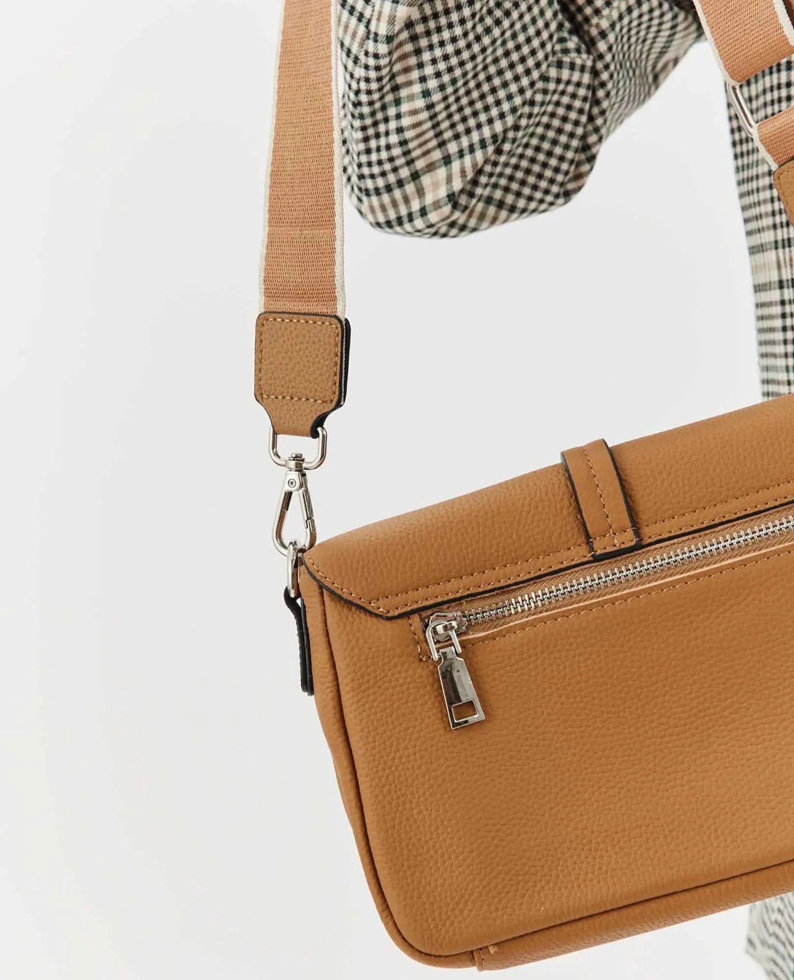 תיק צד עור- לילי - B Unique