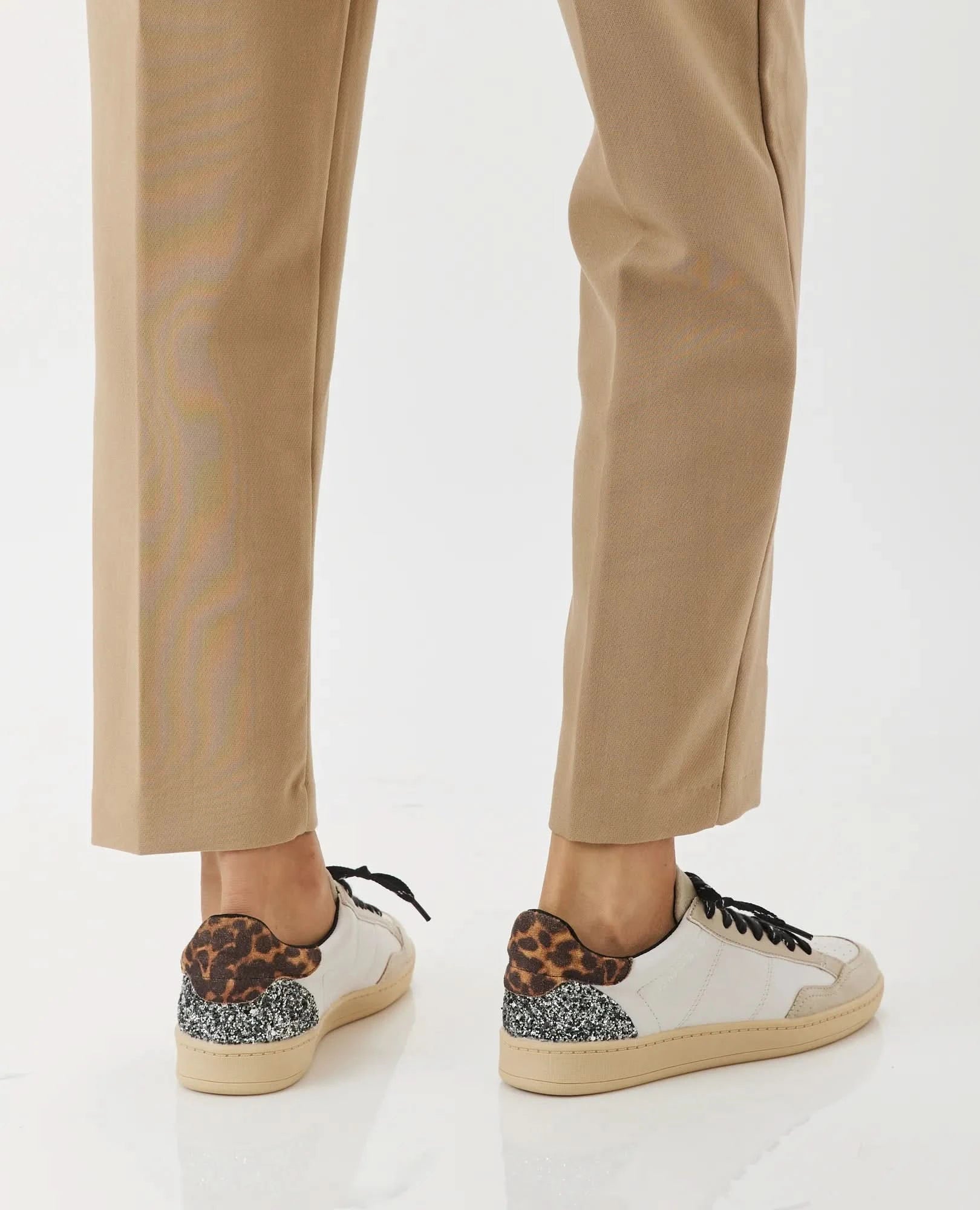 נעלי סניקרס שטוחות - דגם יובל - בי יוניק