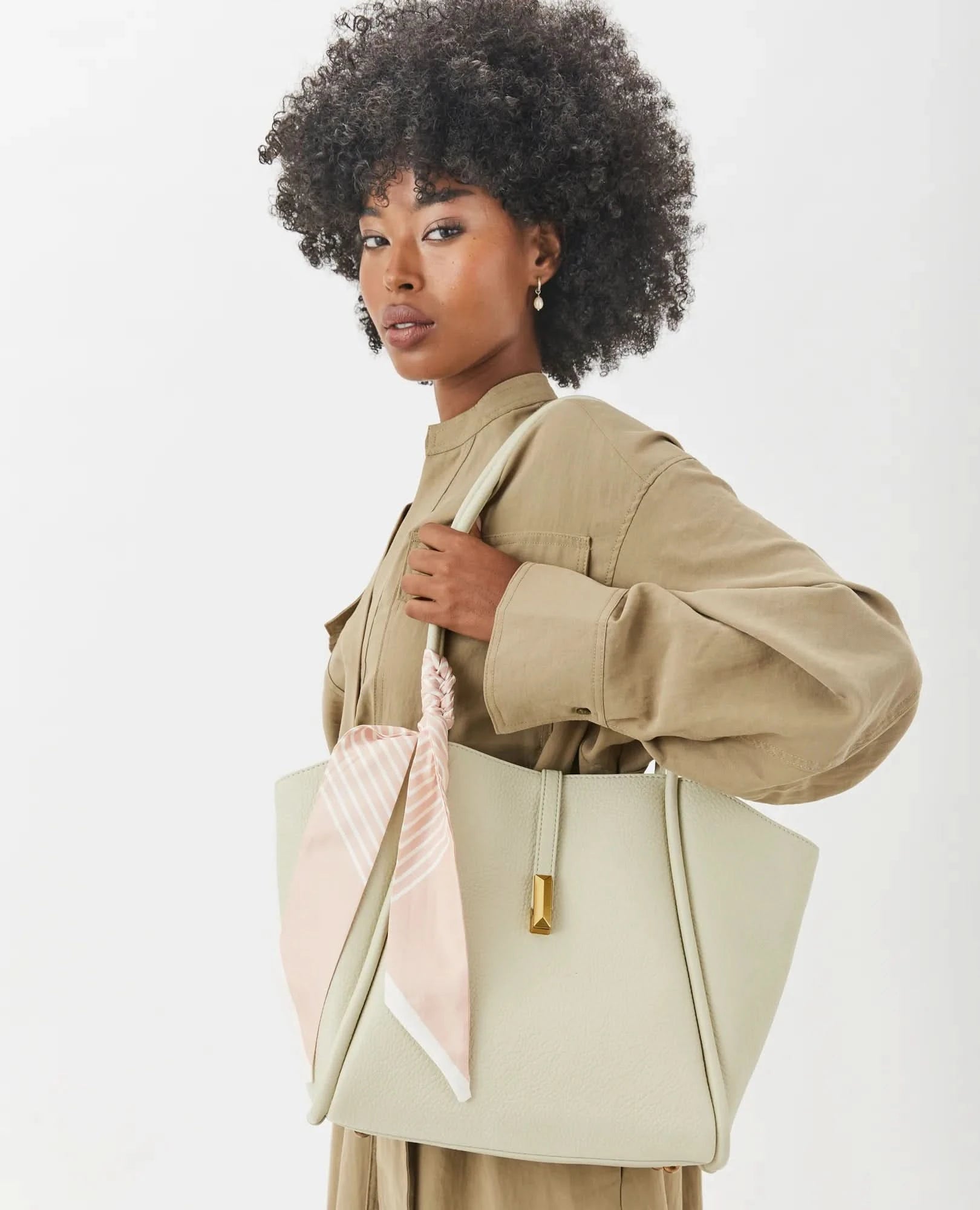 תיק צד/כתף אבזם ומטפחת