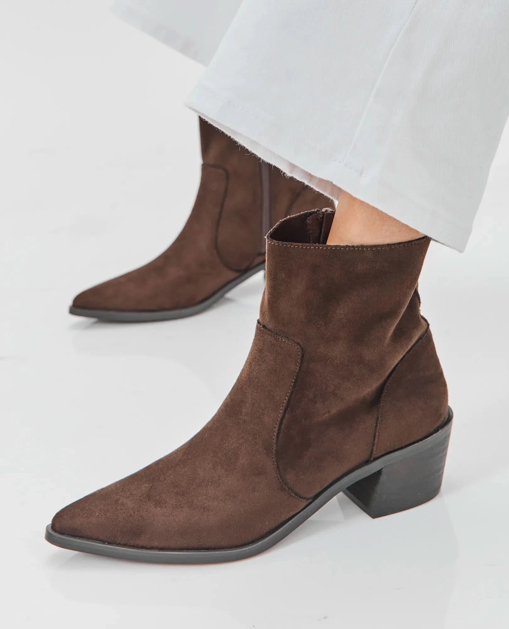 מגפוני עקב- דולי - B Unique - מגפונים