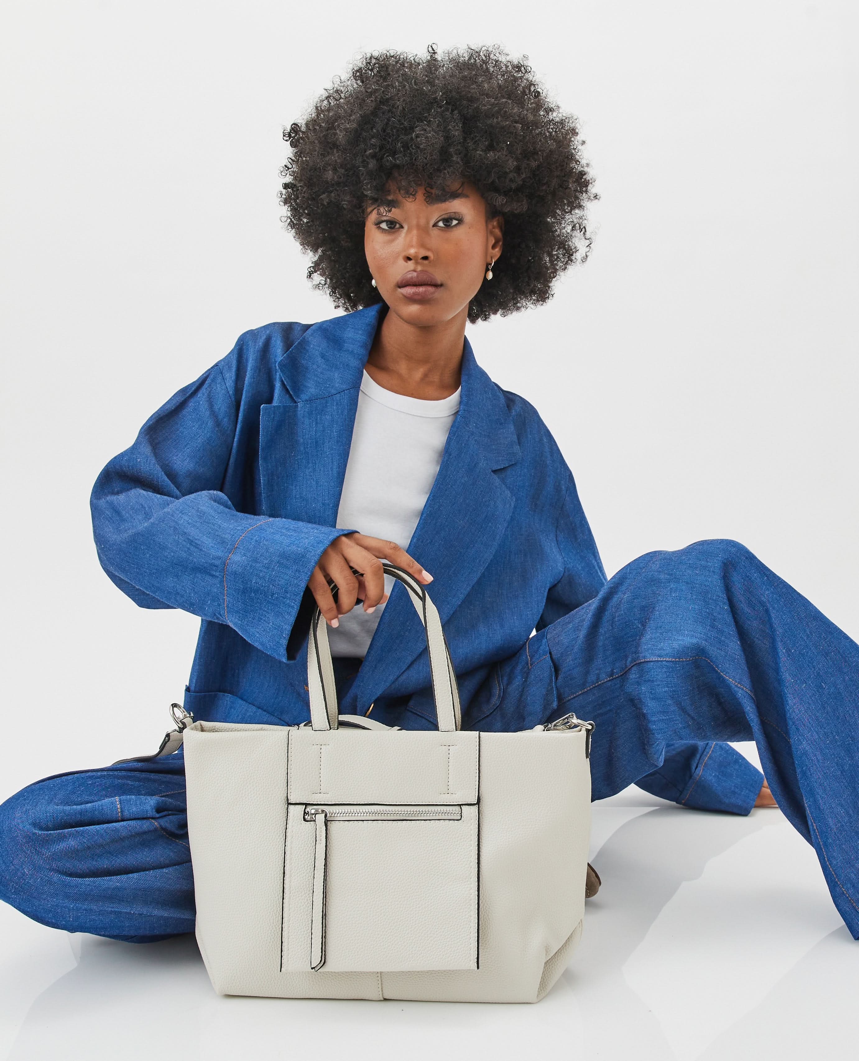 תיק צד/כתף תא קדמי