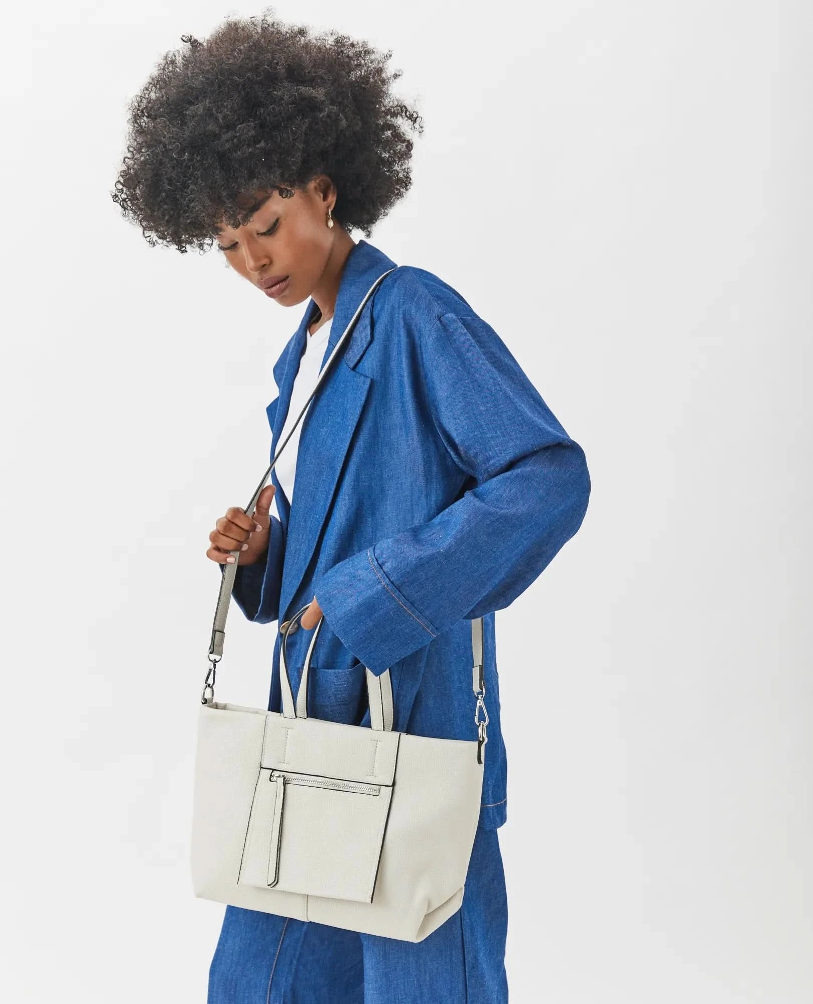 תיק צד/כתף תא קדמי