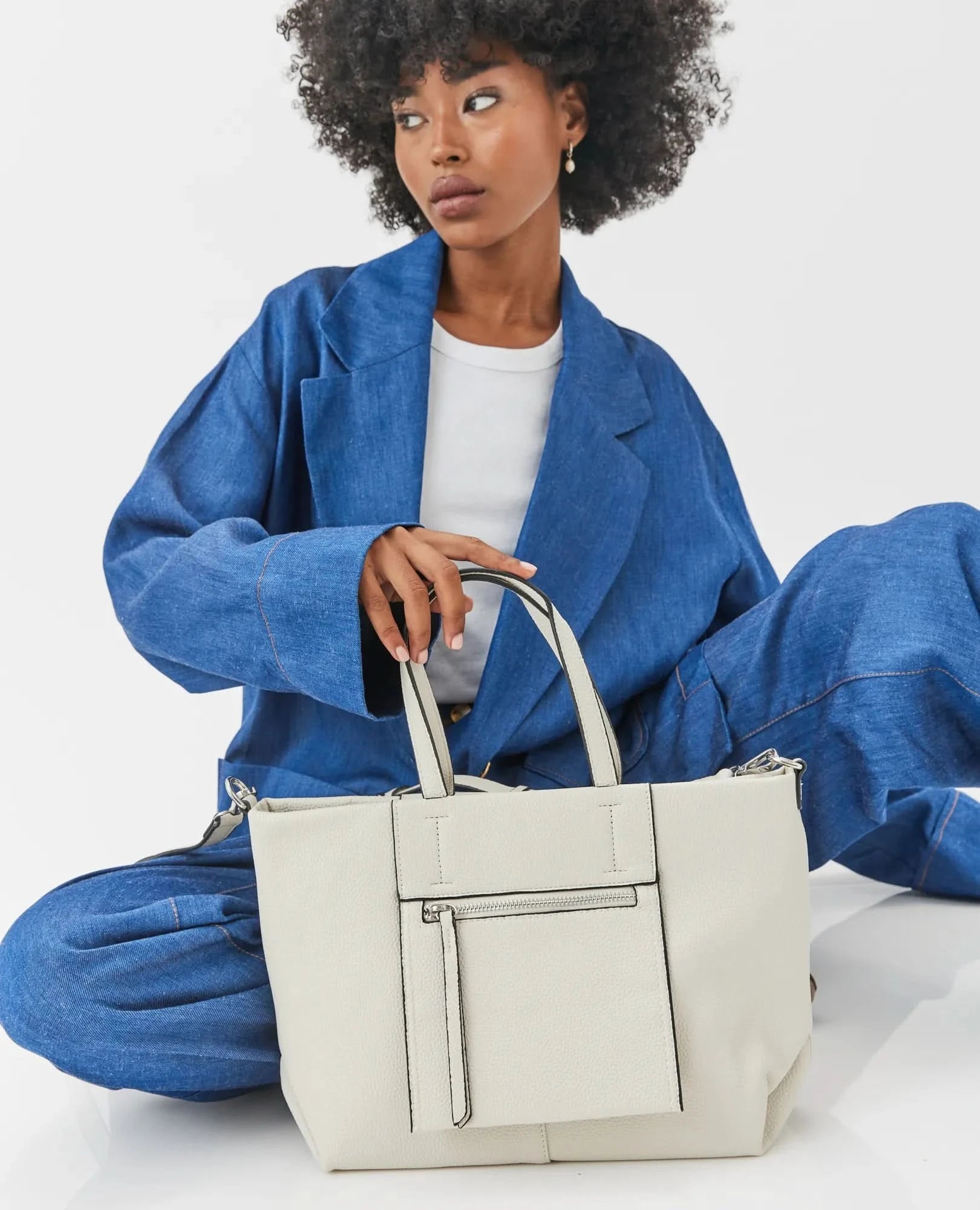 תיק צד/כתף תא קדמי