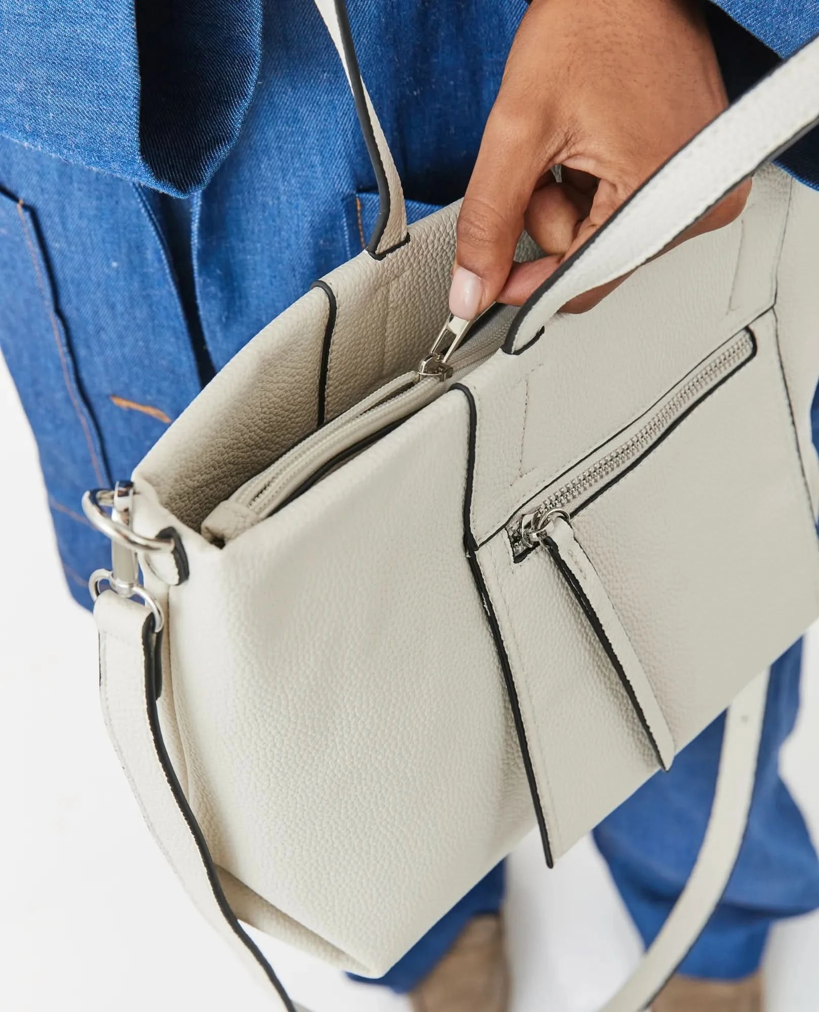 תיק צד/כתף תא קדמי